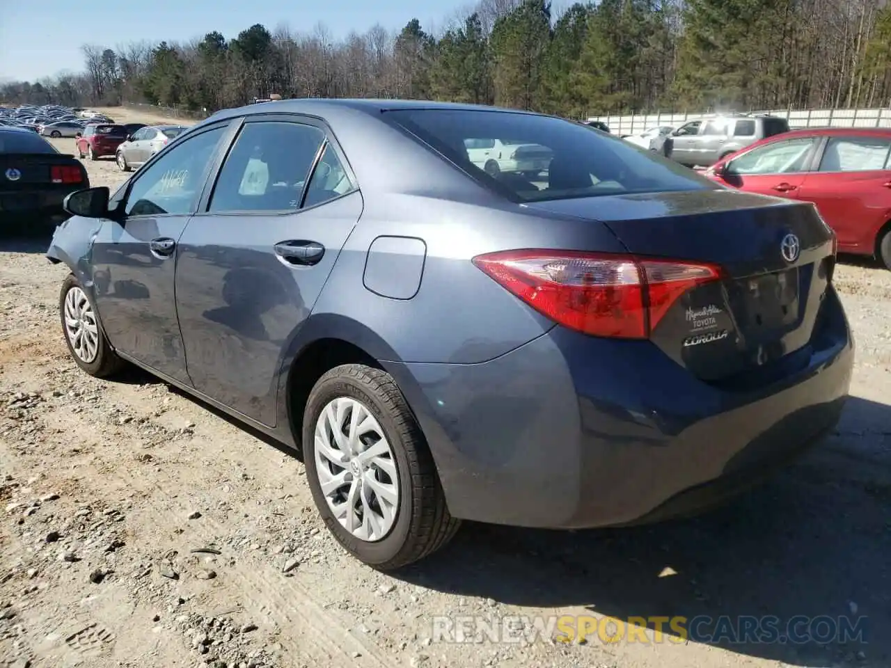 3 Photograph of a damaged car 5YFBURHE5KP903903 TOYOTA COROLLA 2019