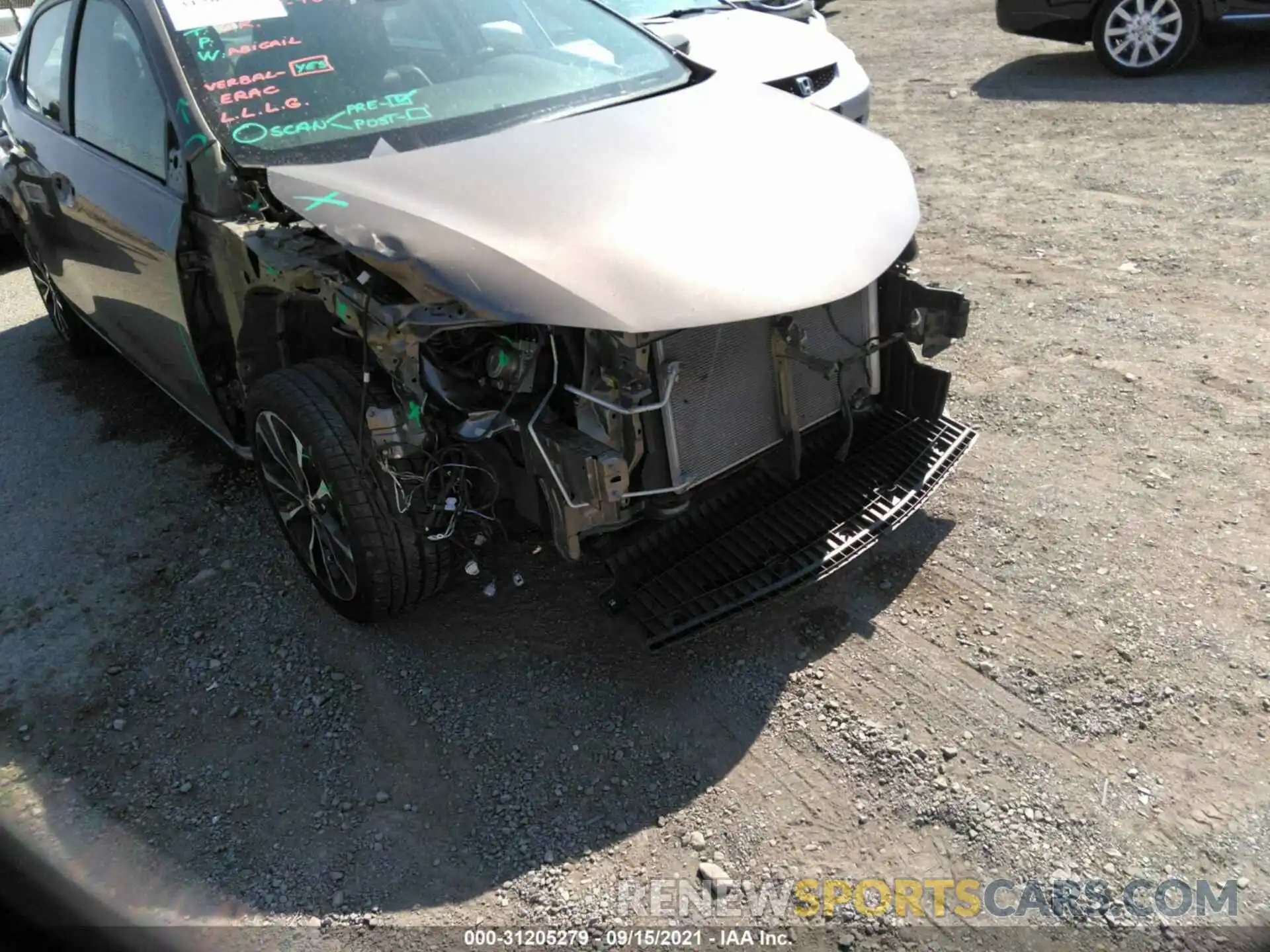 6 Photograph of a damaged car 5YFBURHE5KP905022 TOYOTA COROLLA 2019