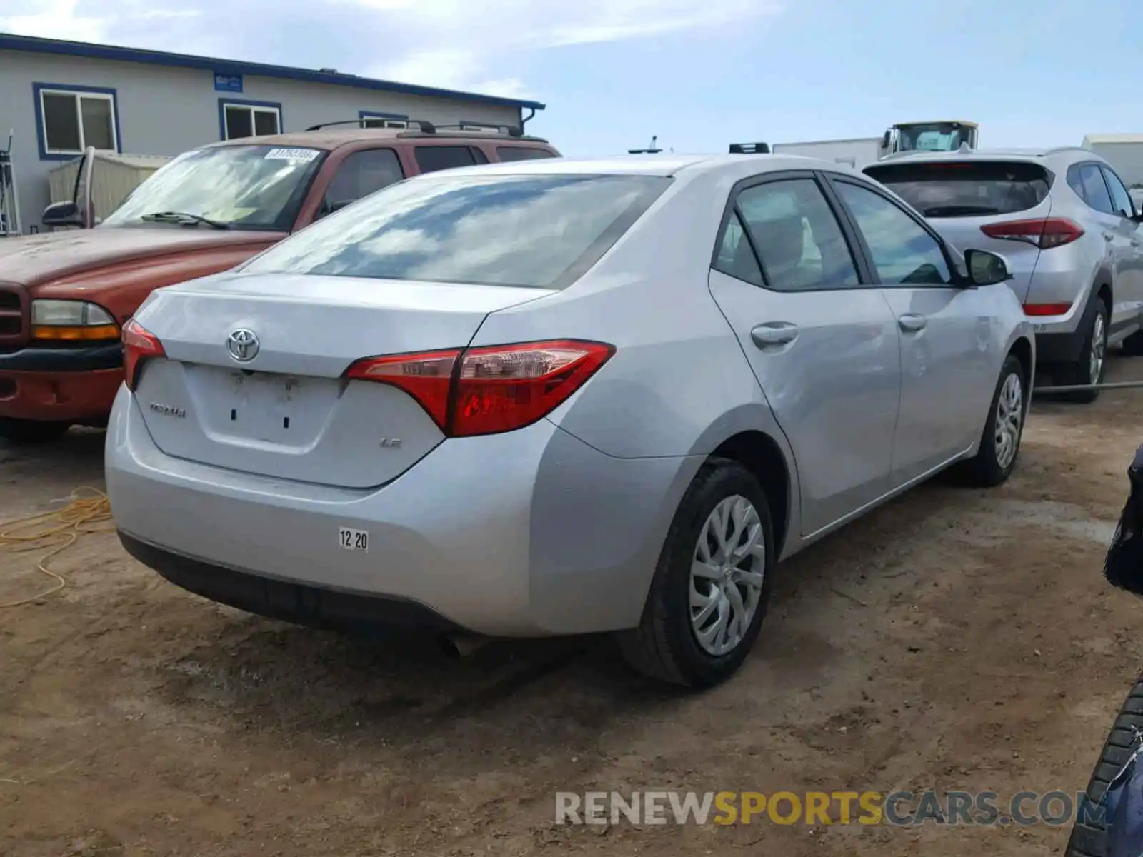 4 Photograph of a damaged car 5YFBURHE5KP905179 TOYOTA COROLLA 2019