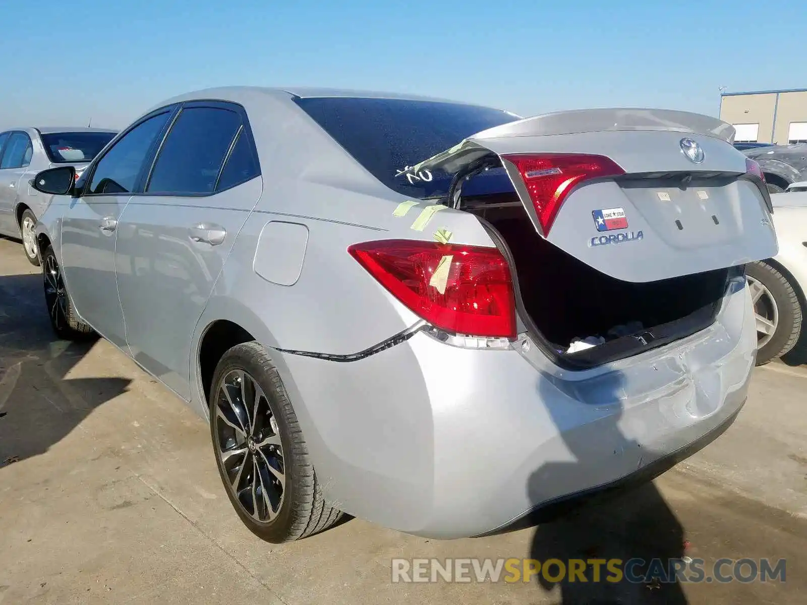 3 Photograph of a damaged car 5YFBURHE5KP906865 TOYOTA COROLLA 2019