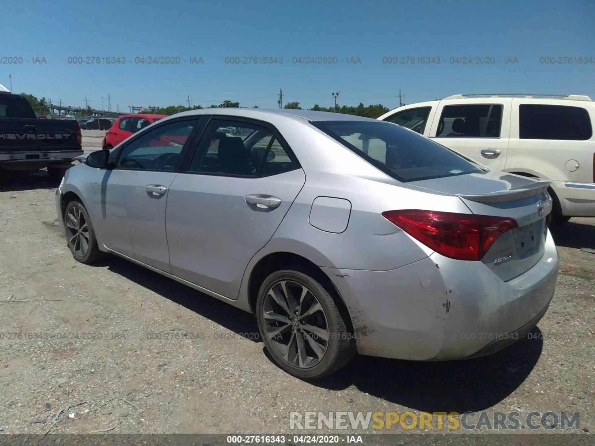 3 Photograph of a damaged car 5YFBURHE5KP907126 TOYOTA COROLLA 2019