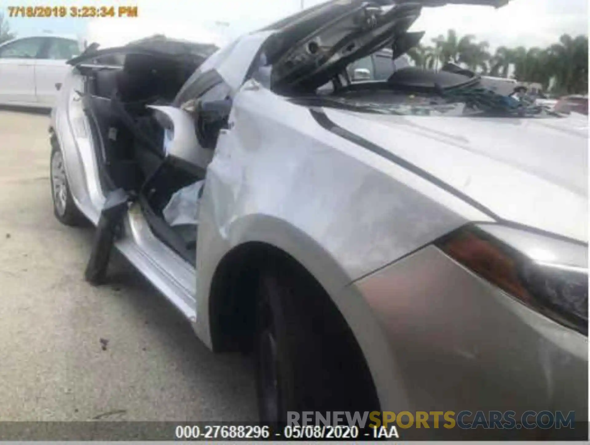 1 Photograph of a damaged car 5YFBURHE5KP907241 TOYOTA COROLLA 2019