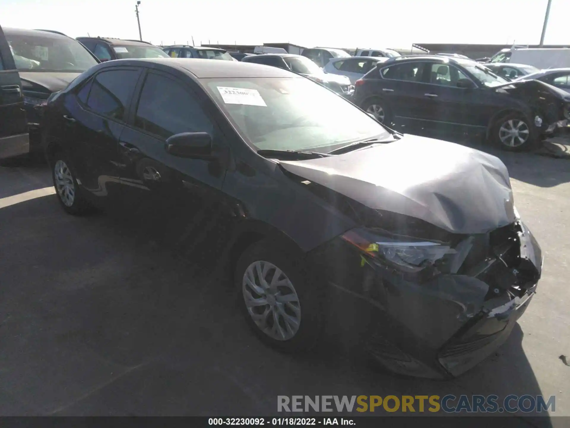 1 Photograph of a damaged car 5YFBURHE5KP908227 TOYOTA COROLLA 2019