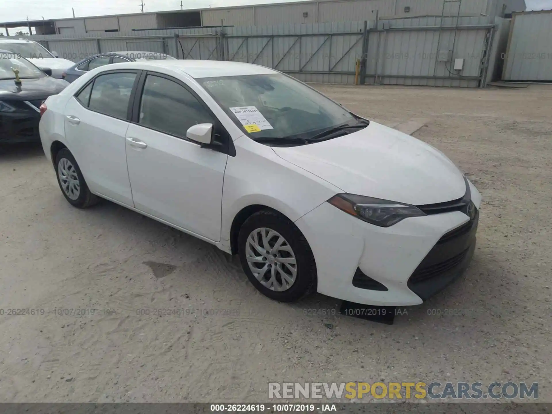 1 Photograph of a damaged car 5YFBURHE5KP908499 TOYOTA COROLLA 2019