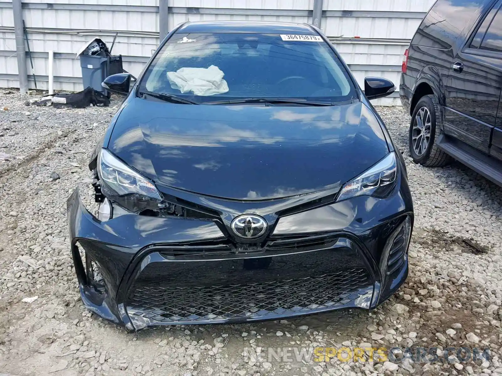 9 Photograph of a damaged car 5YFBURHE5KP908583 TOYOTA COROLLA 2019