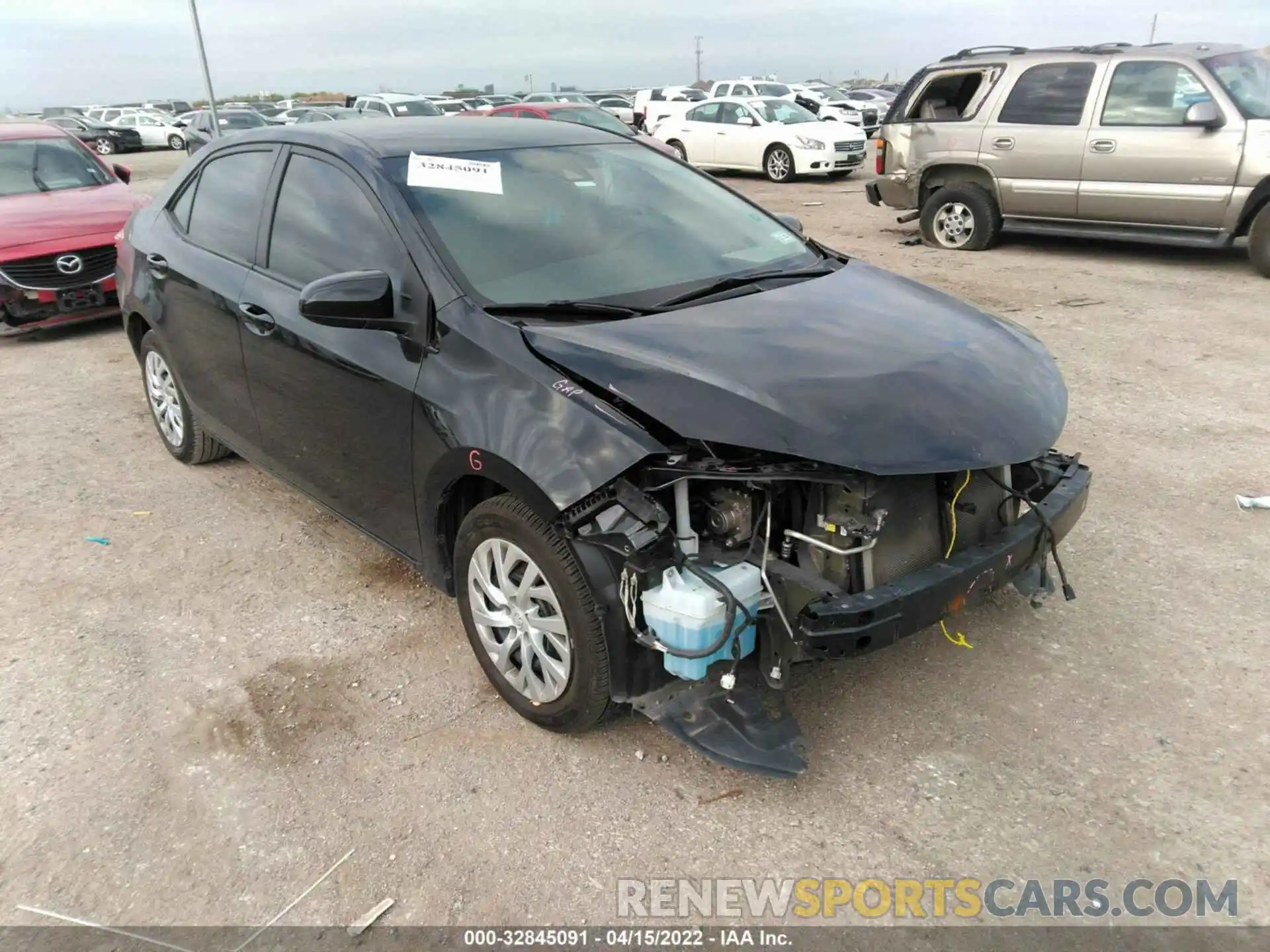 1 Photograph of a damaged car 5YFBURHE5KP910866 TOYOTA COROLLA 2019