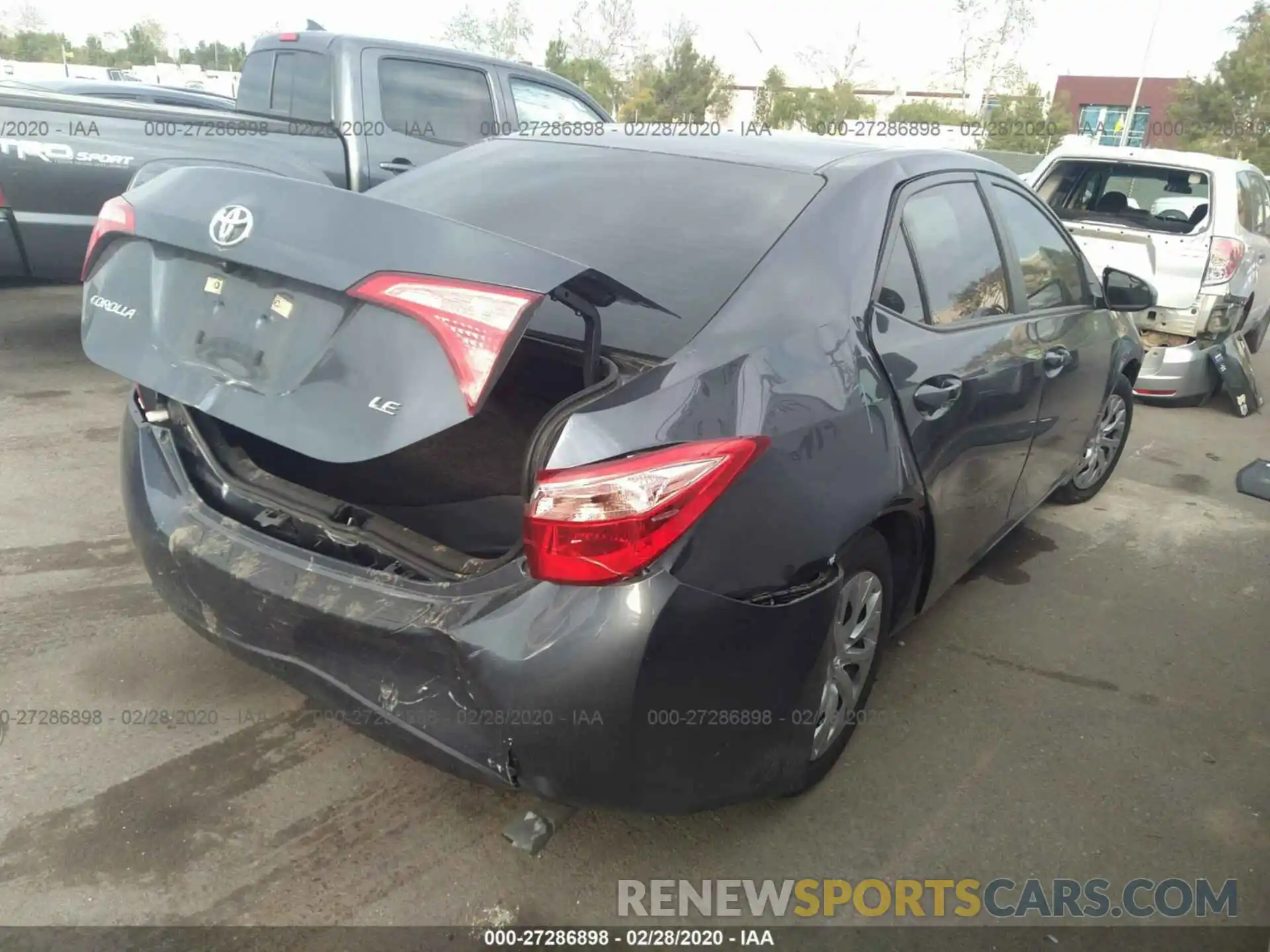 4 Photograph of a damaged car 5YFBURHE5KP911046 TOYOTA COROLLA 2019