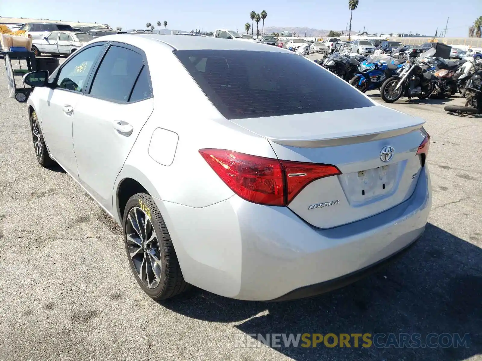 3 Photograph of a damaged car 5YFBURHE5KP911421 TOYOTA COROLLA 2019