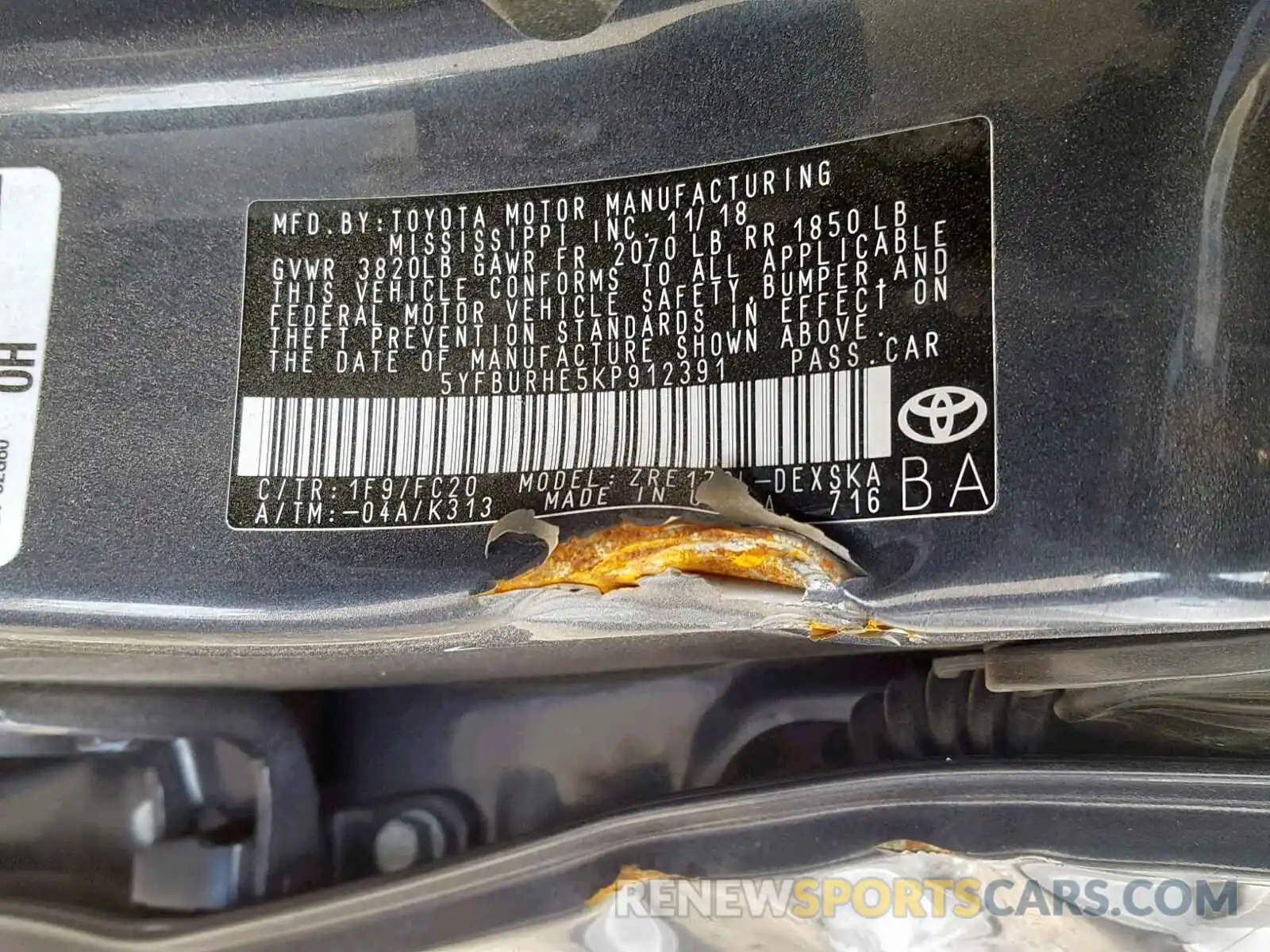 10 Photograph of a damaged car 5YFBURHE5KP912391 TOYOTA COROLLA 2019