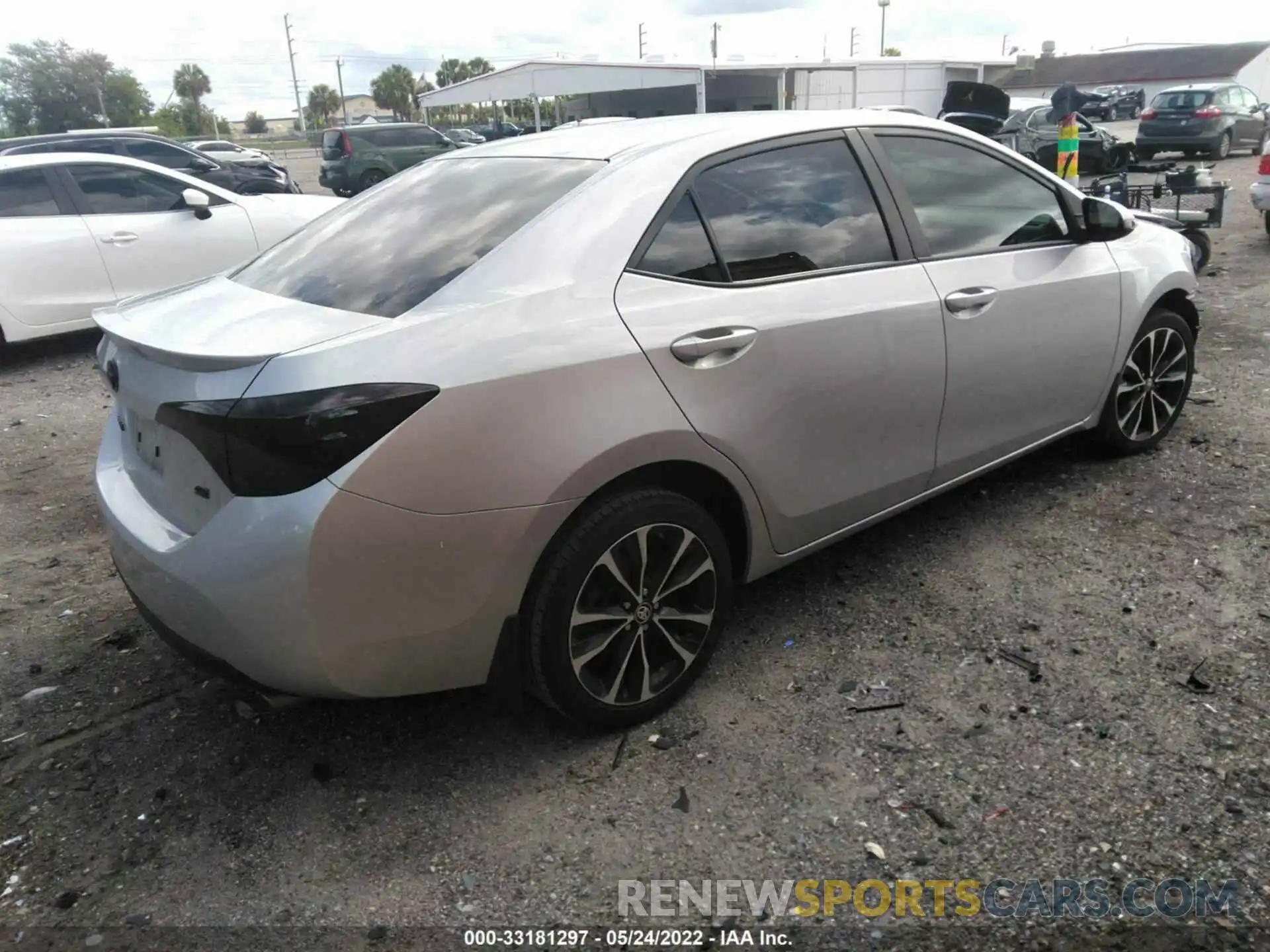 4 Photograph of a damaged car 5YFBURHE5KP912410 TOYOTA COROLLA 2019