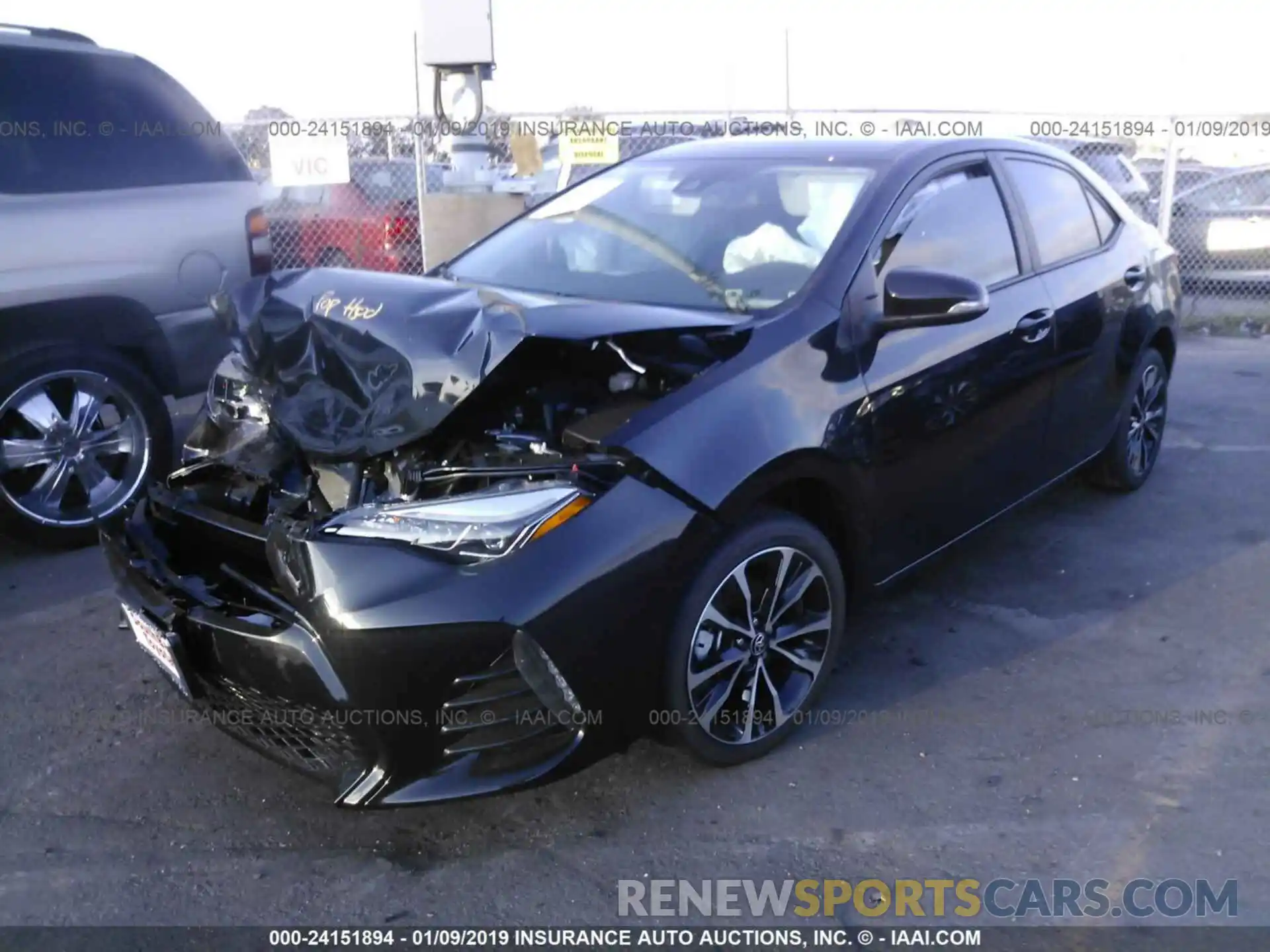 2 Photograph of a damaged car 5YFBURHE5KP912505 TOYOTA COROLLA 2019