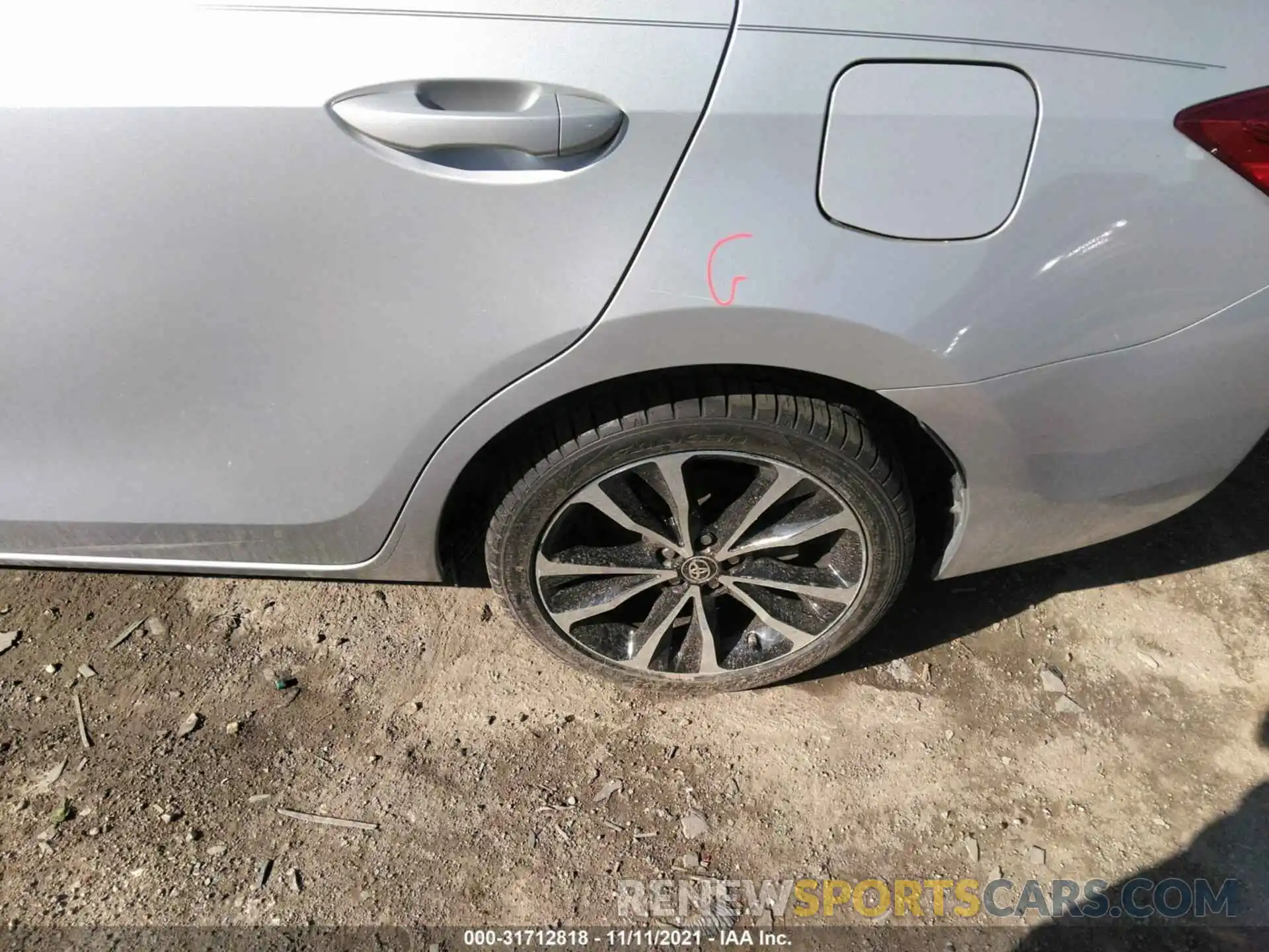 13 Photograph of a damaged car 5YFBURHE5KP912701 TOYOTA COROLLA 2019