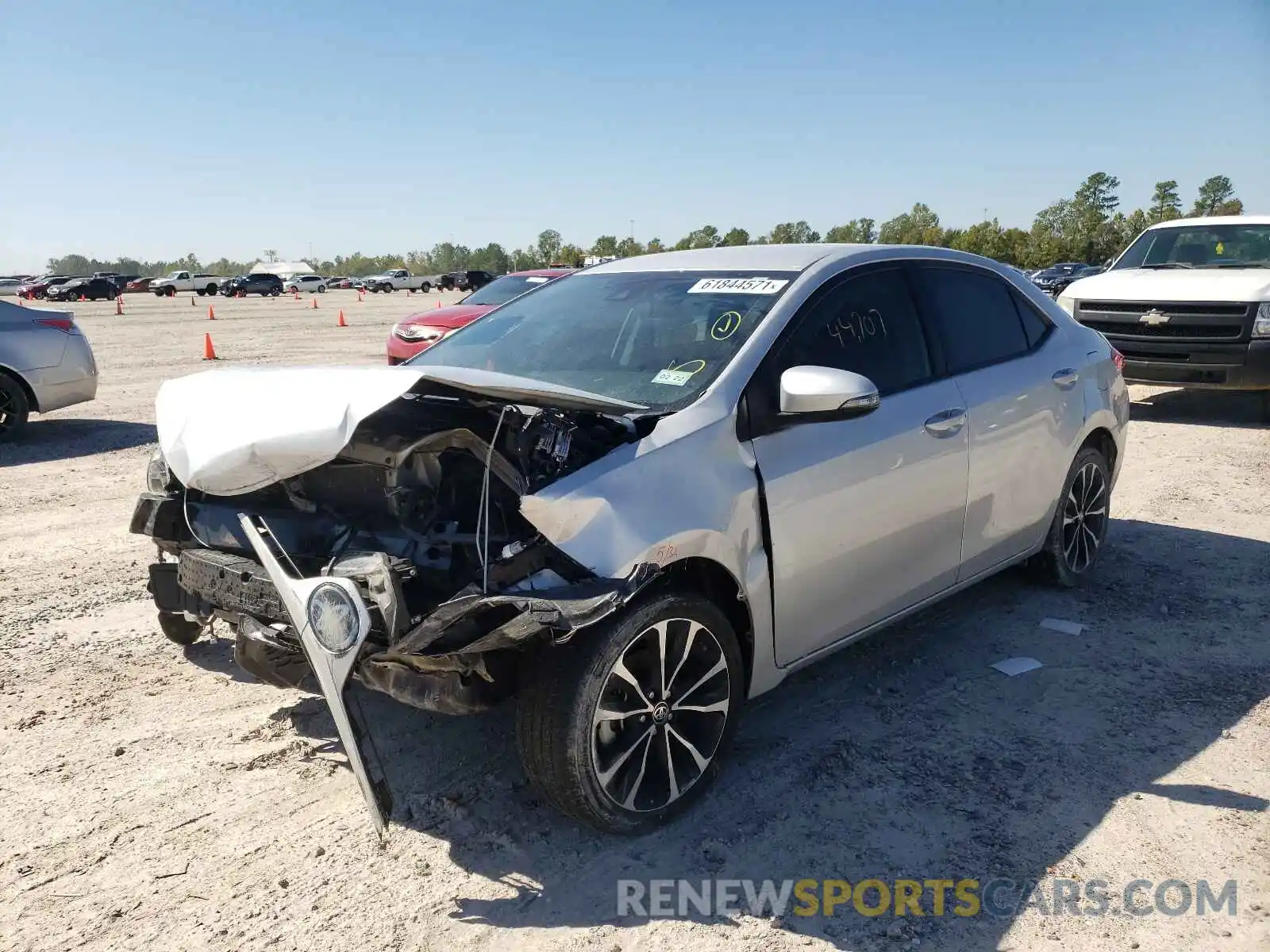 2 Photograph of a damaged car 5YFBURHE5KP914156 TOYOTA COROLLA 2019