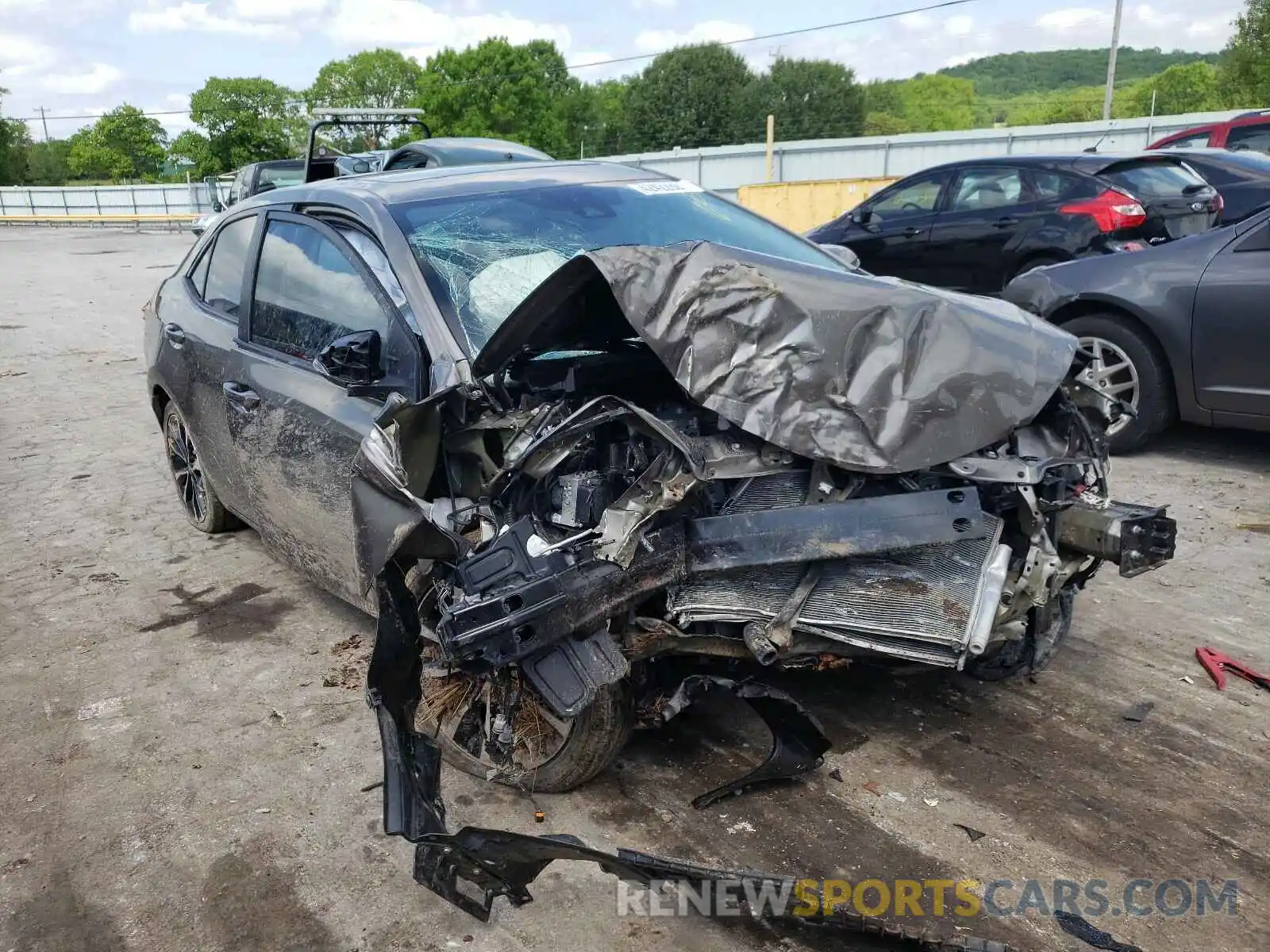 1 Photograph of a damaged car 5YFBURHE5KP915016 TOYOTA COROLLA 2019