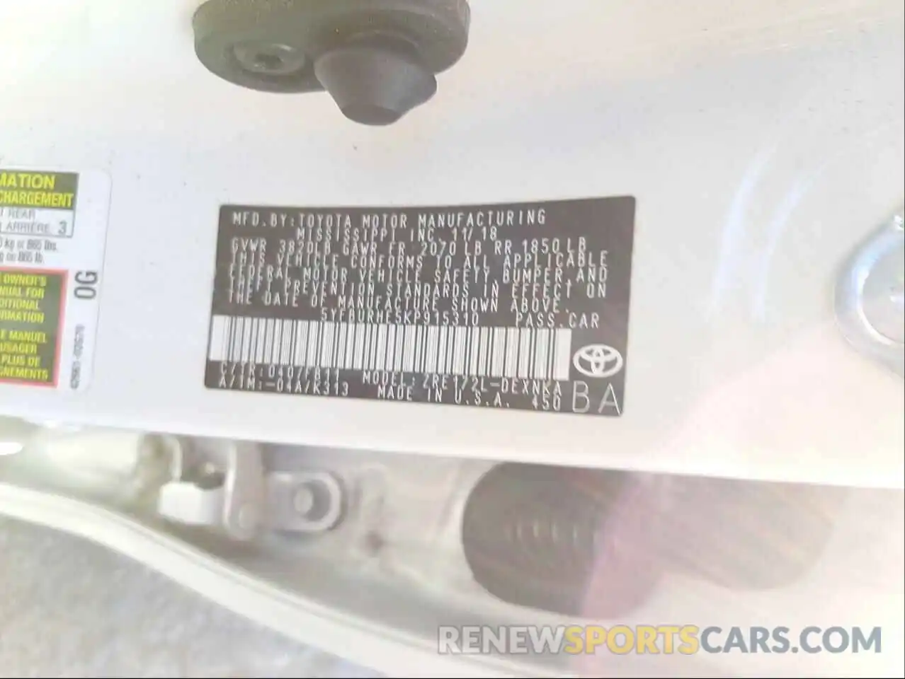 10 Photograph of a damaged car 5YFBURHE5KP915310 TOYOTA COROLLA 2019