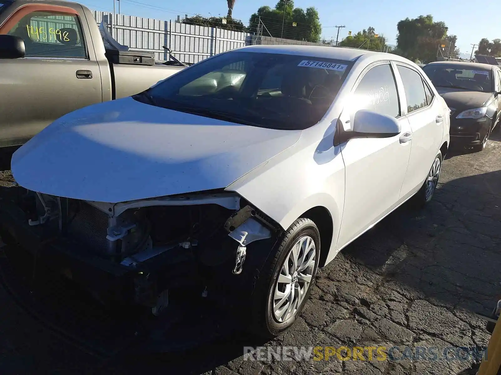 2 Photograph of a damaged car 5YFBURHE5KP915310 TOYOTA COROLLA 2019