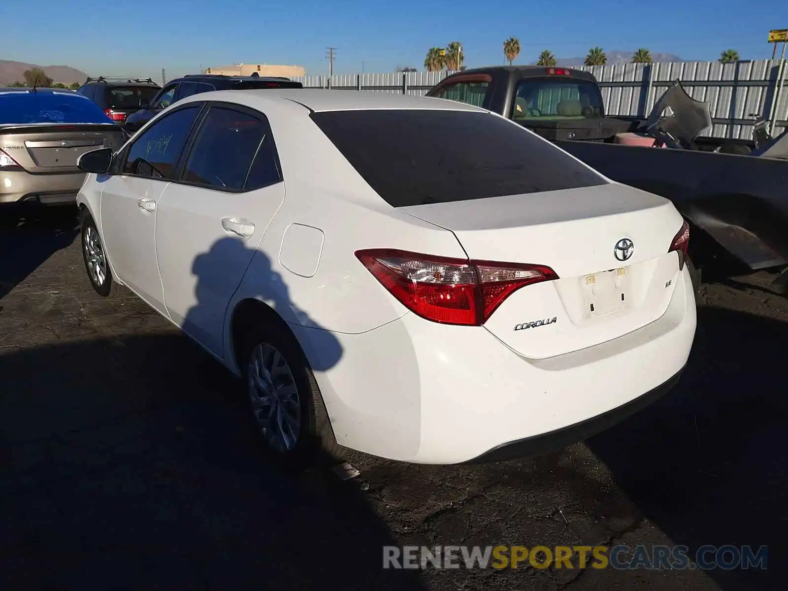 3 Photograph of a damaged car 5YFBURHE5KP915310 TOYOTA COROLLA 2019