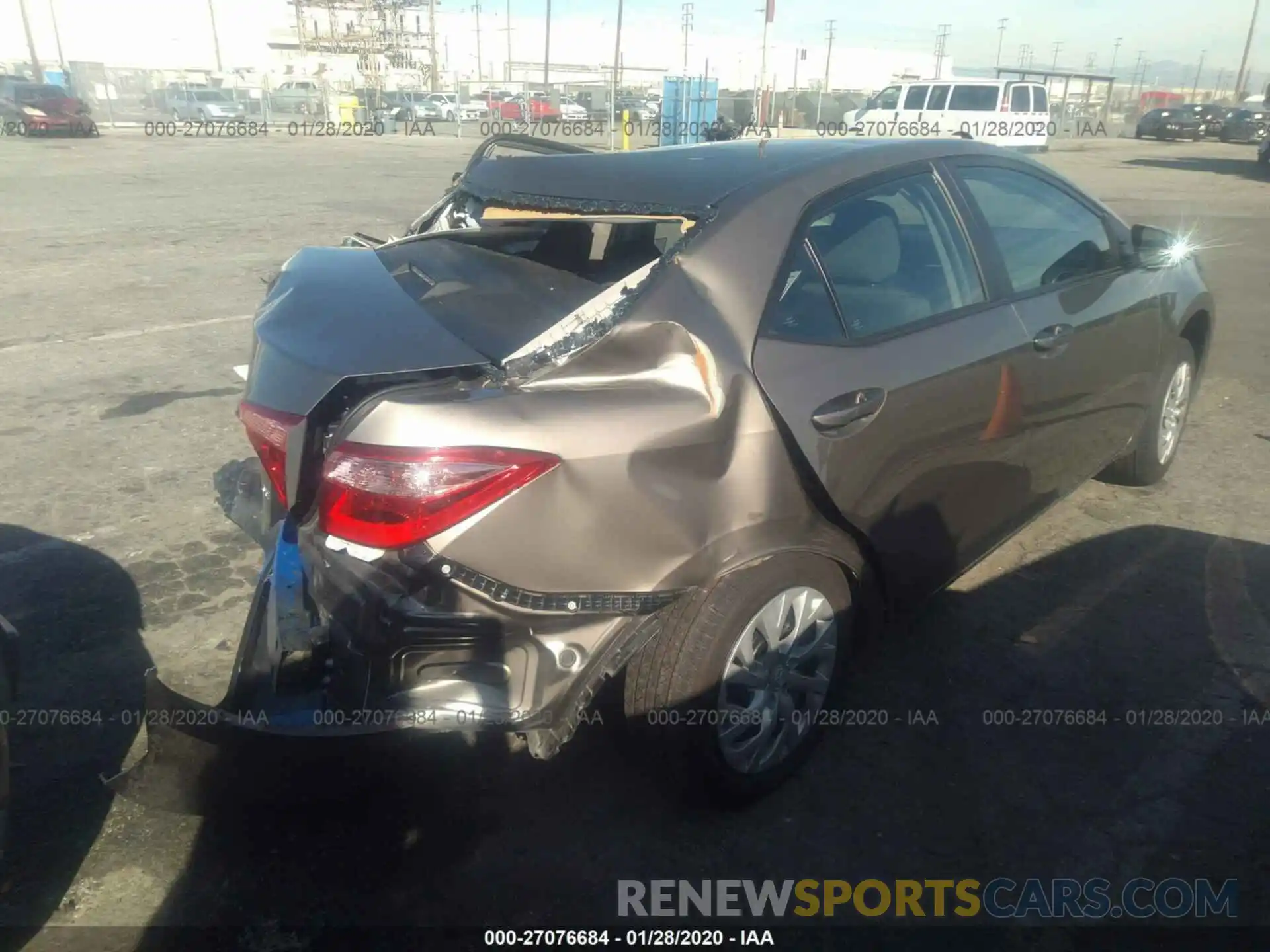 4 Photograph of a damaged car 5YFBURHE5KP915453 TOYOTA COROLLA 2019