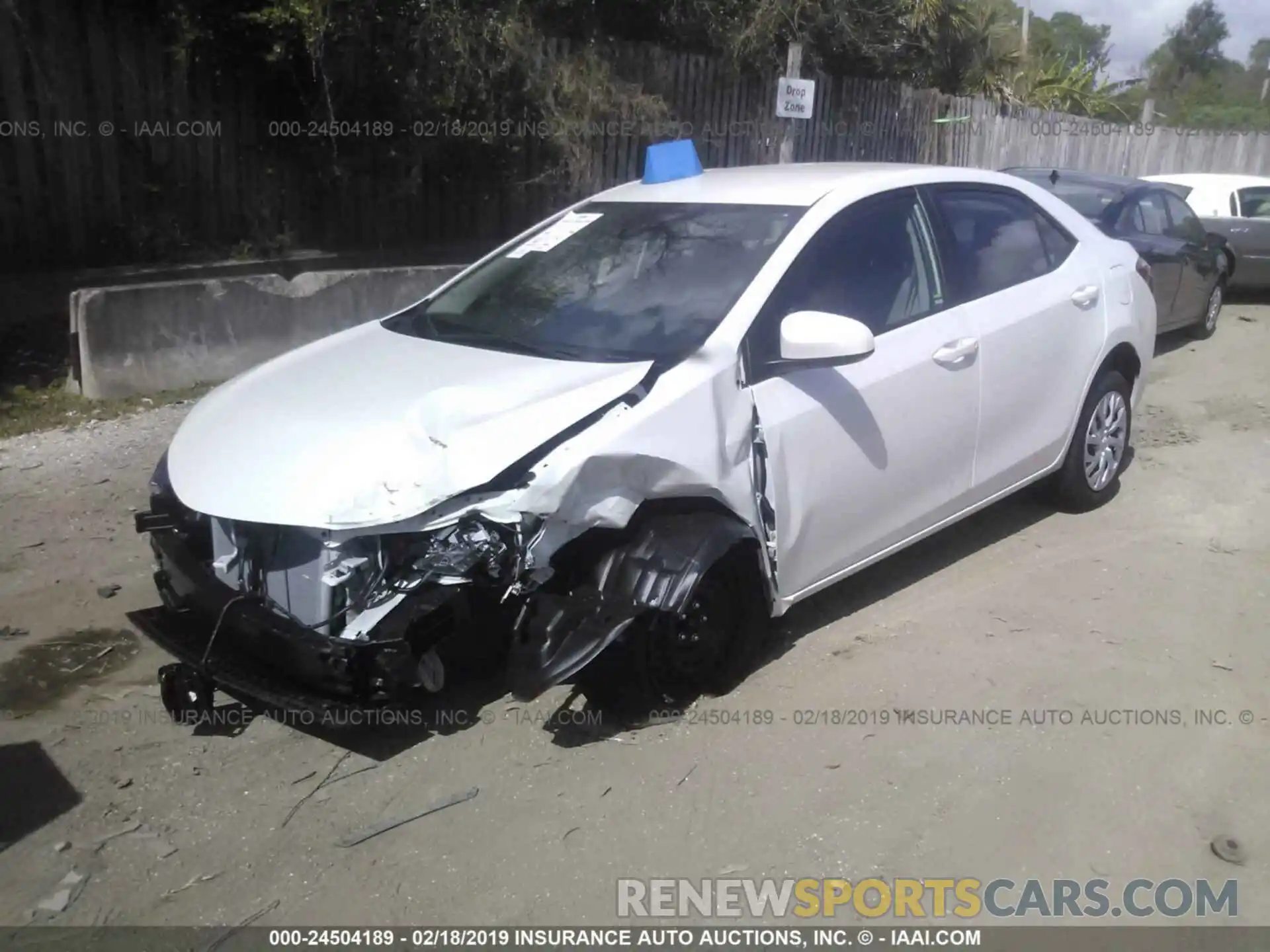 2 Photograph of a damaged car 5YFBURHE5KP916439 TOYOTA COROLLA 2019