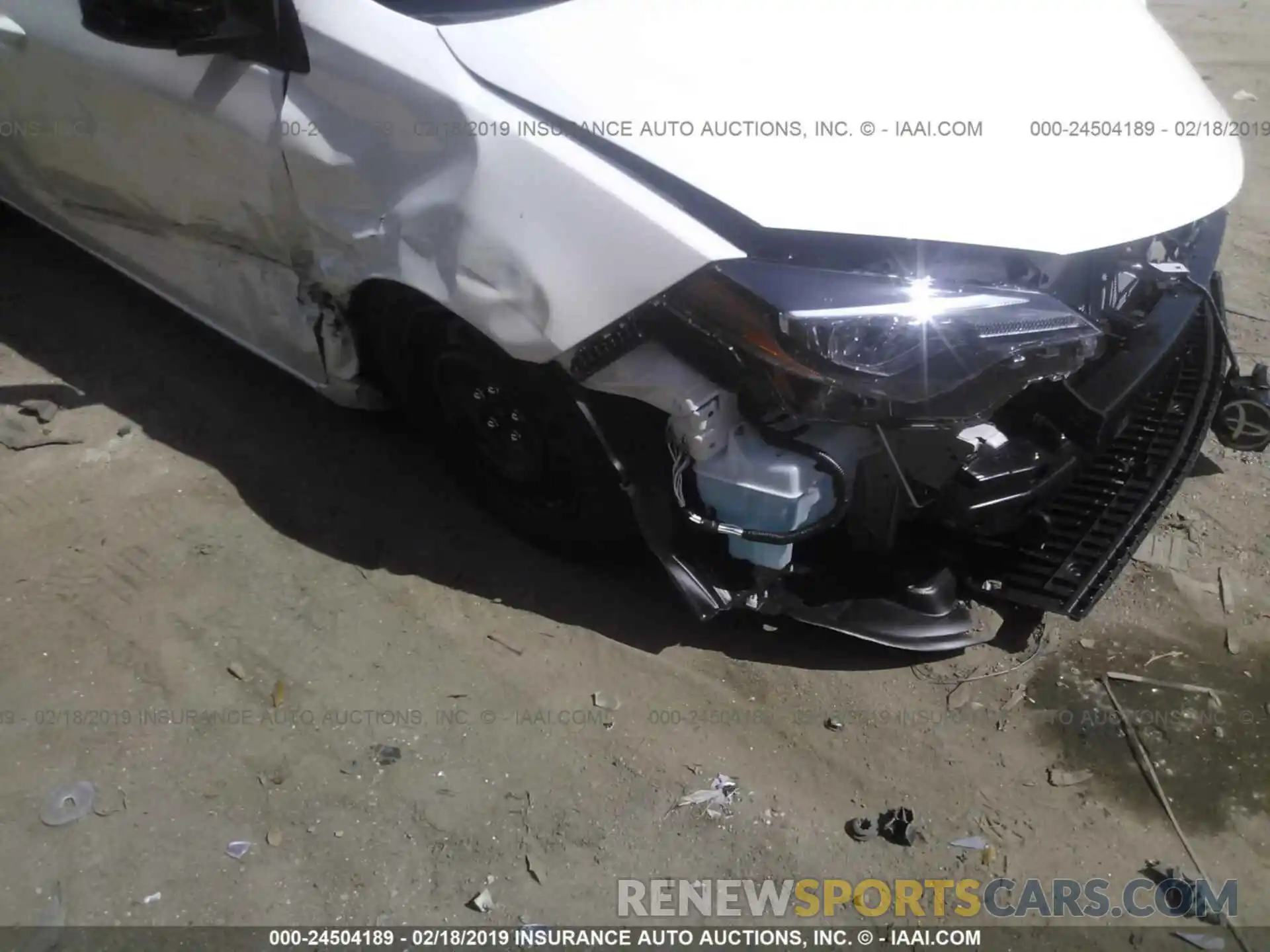 6 Photograph of a damaged car 5YFBURHE5KP916439 TOYOTA COROLLA 2019