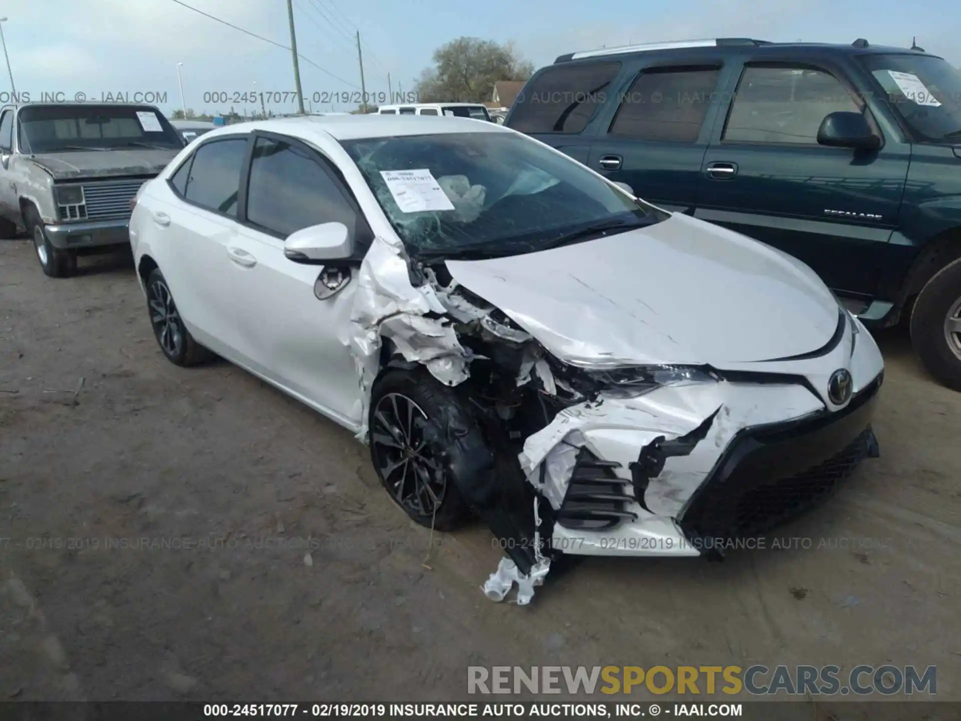 1 Photograph of a damaged car 5YFBURHE5KP917204 TOYOTA COROLLA 2019