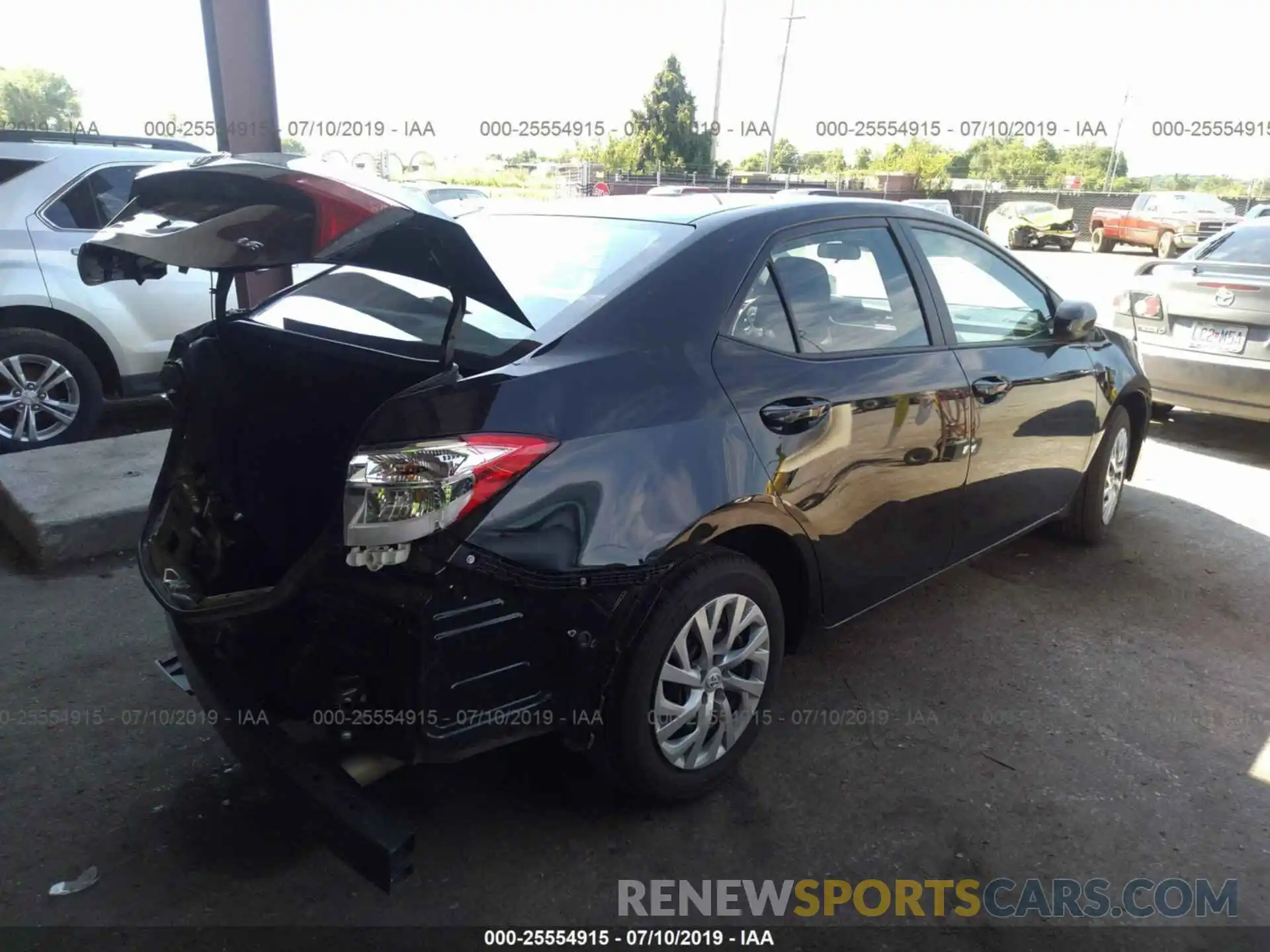 4 Photograph of a damaged car 5YFBURHE5KP917736 TOYOTA COROLLA 2019