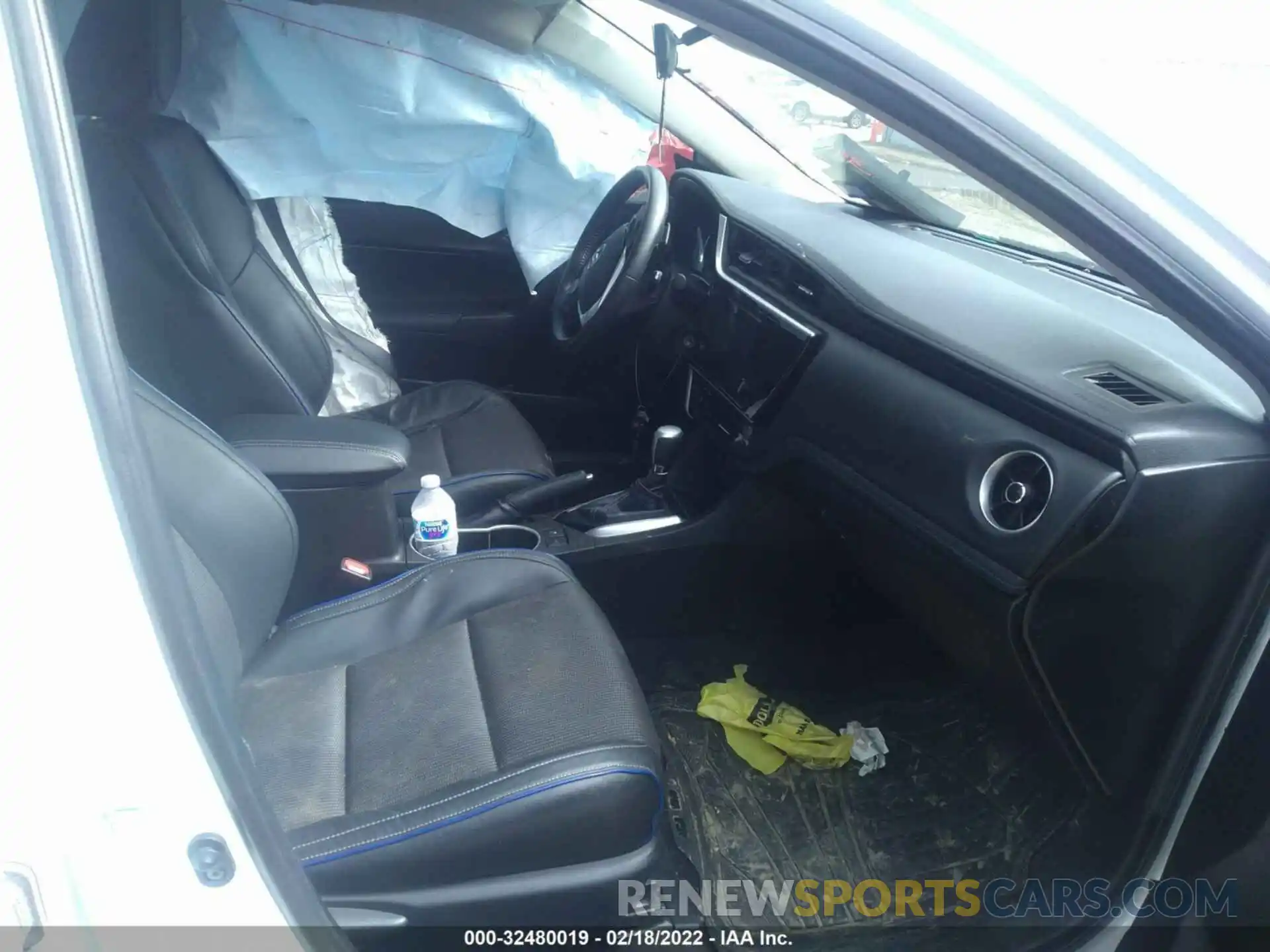 5 Photograph of a damaged car 5YFBURHE5KP917753 TOYOTA COROLLA 2019