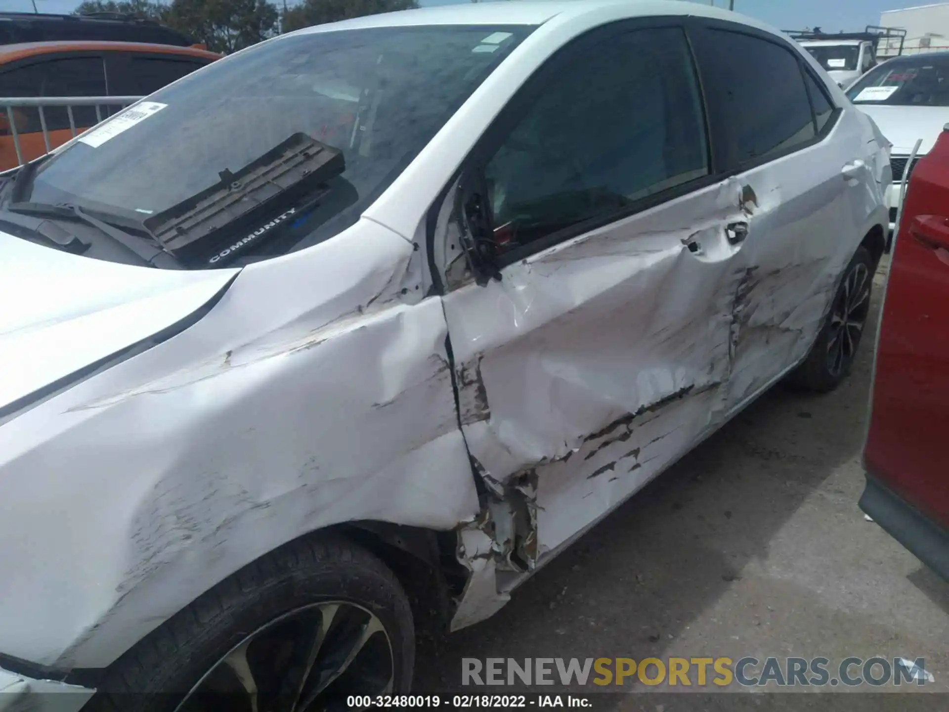 6 Photograph of a damaged car 5YFBURHE5KP917753 TOYOTA COROLLA 2019