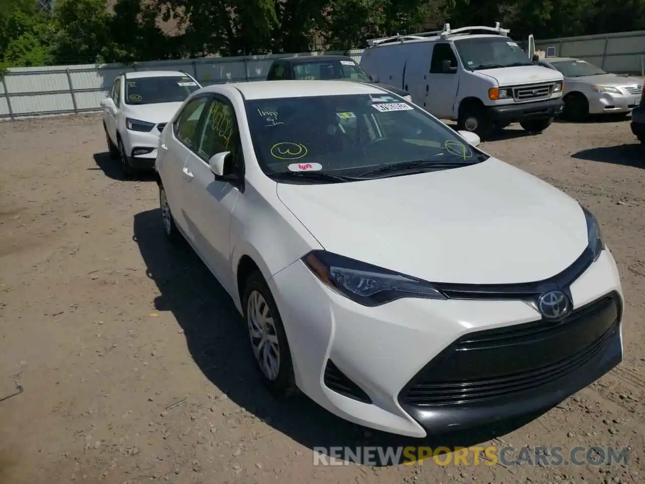 1 Photograph of a damaged car 5YFBURHE5KP917946 TOYOTA COROLLA 2019