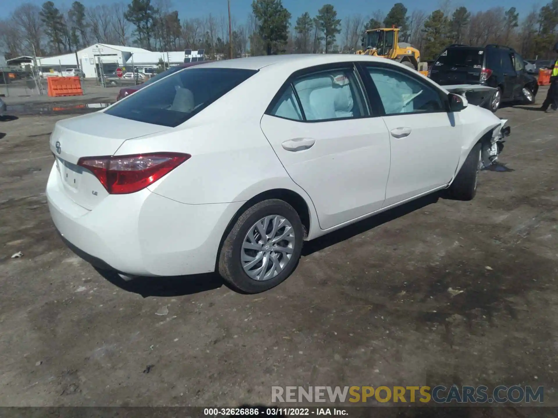 4 Photograph of a damaged car 5YFBURHE5KP918367 TOYOTA COROLLA 2019