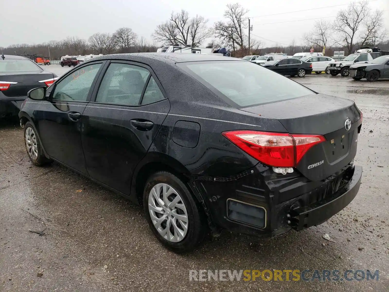 3 Photograph of a damaged car 5YFBURHE5KP919132 TOYOTA COROLLA 2019