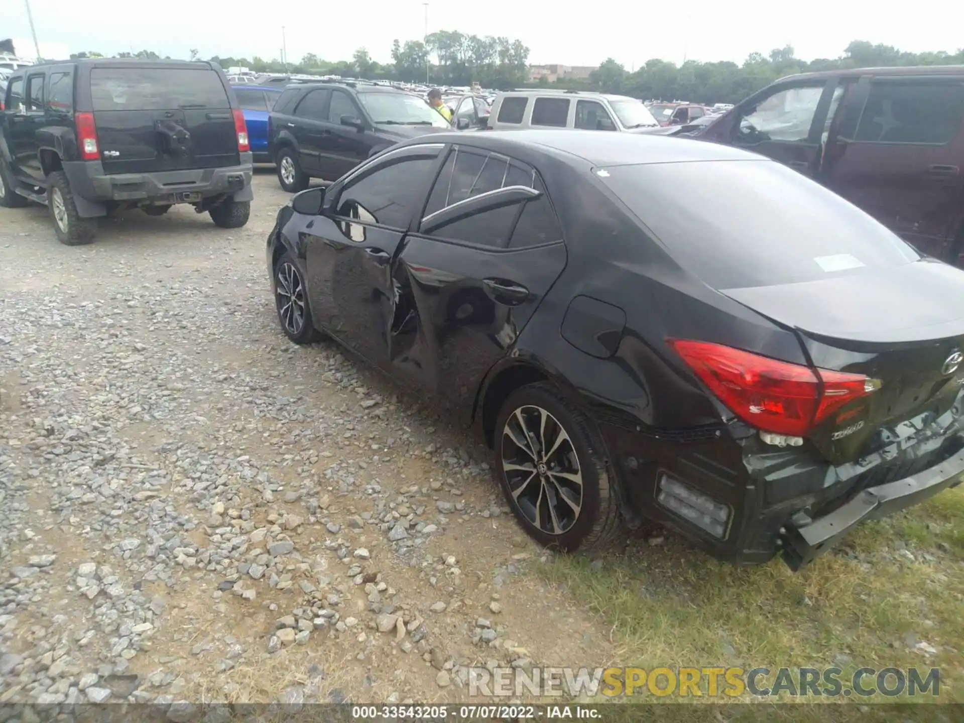 3 Photograph of a damaged car 5YFBURHE5KP922080 TOYOTA COROLLA 2019