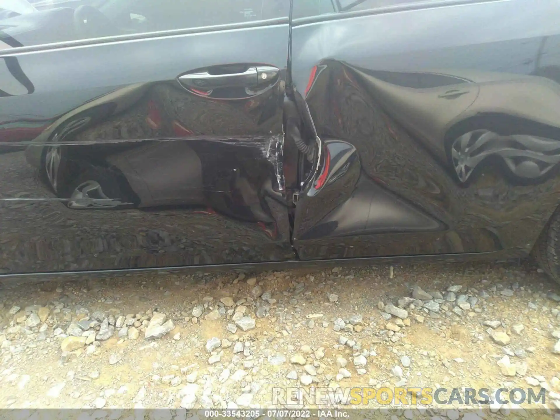 6 Photograph of a damaged car 5YFBURHE5KP922080 TOYOTA COROLLA 2019