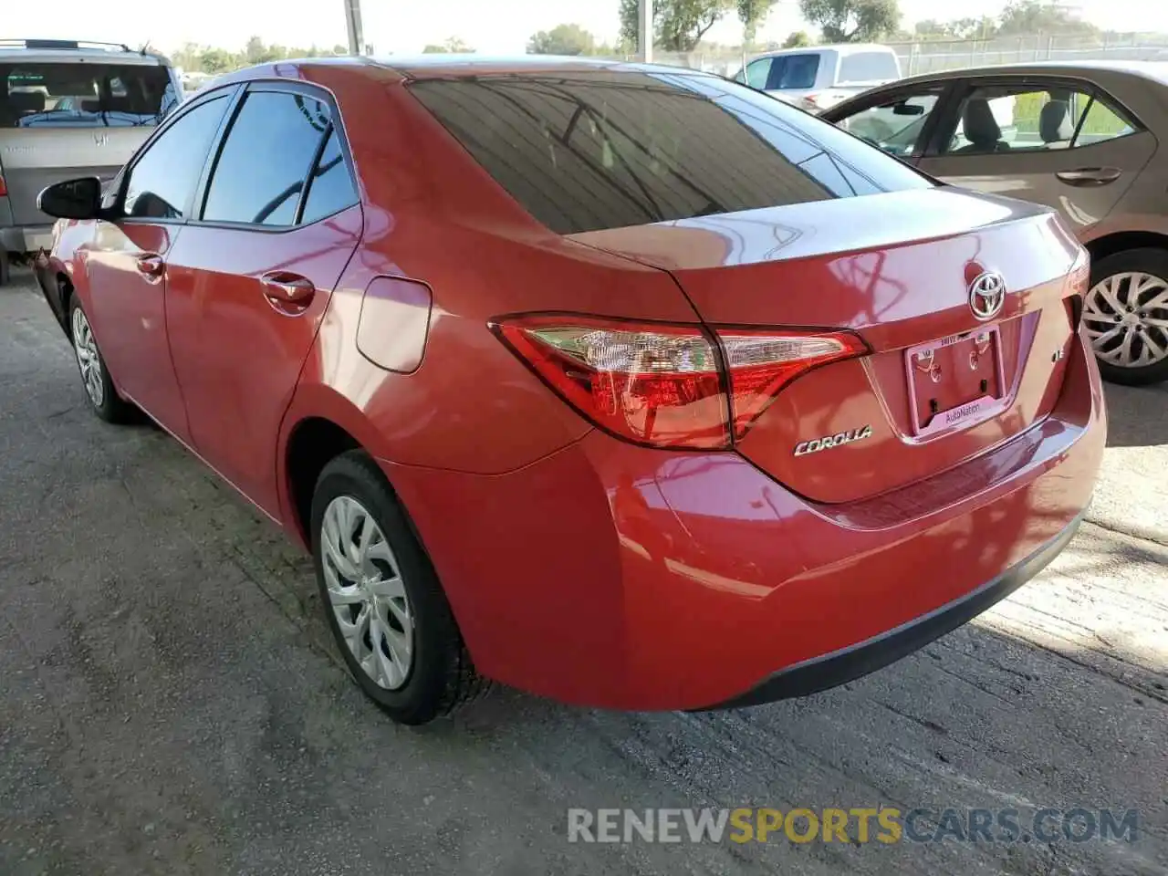 3 Photograph of a damaged car 5YFBURHE5KP922709 TOYOTA COROLLA 2019