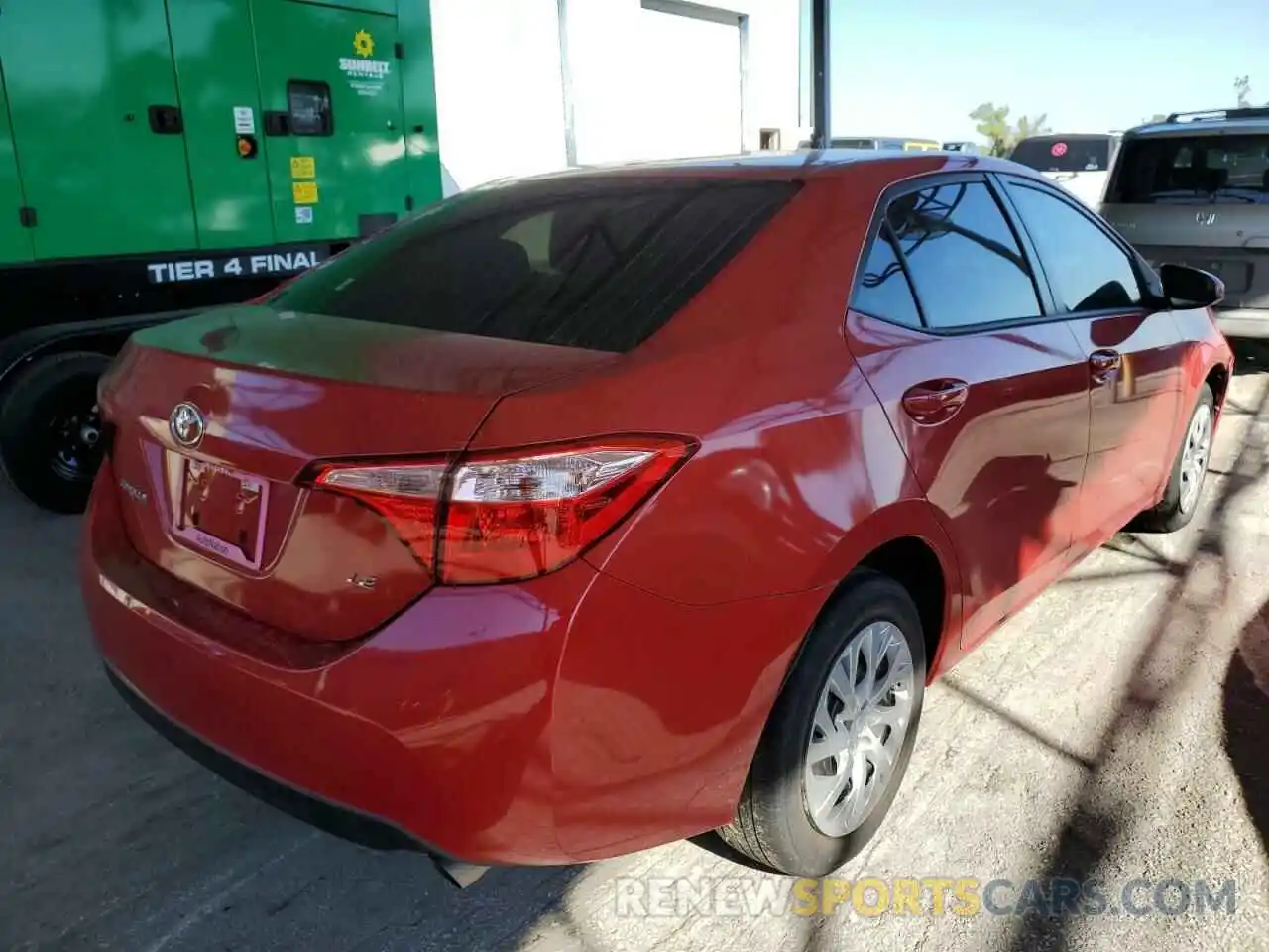 4 Photograph of a damaged car 5YFBURHE5KP922709 TOYOTA COROLLA 2019