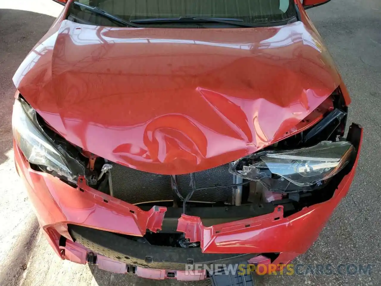 7 Photograph of a damaged car 5YFBURHE5KP922709 TOYOTA COROLLA 2019