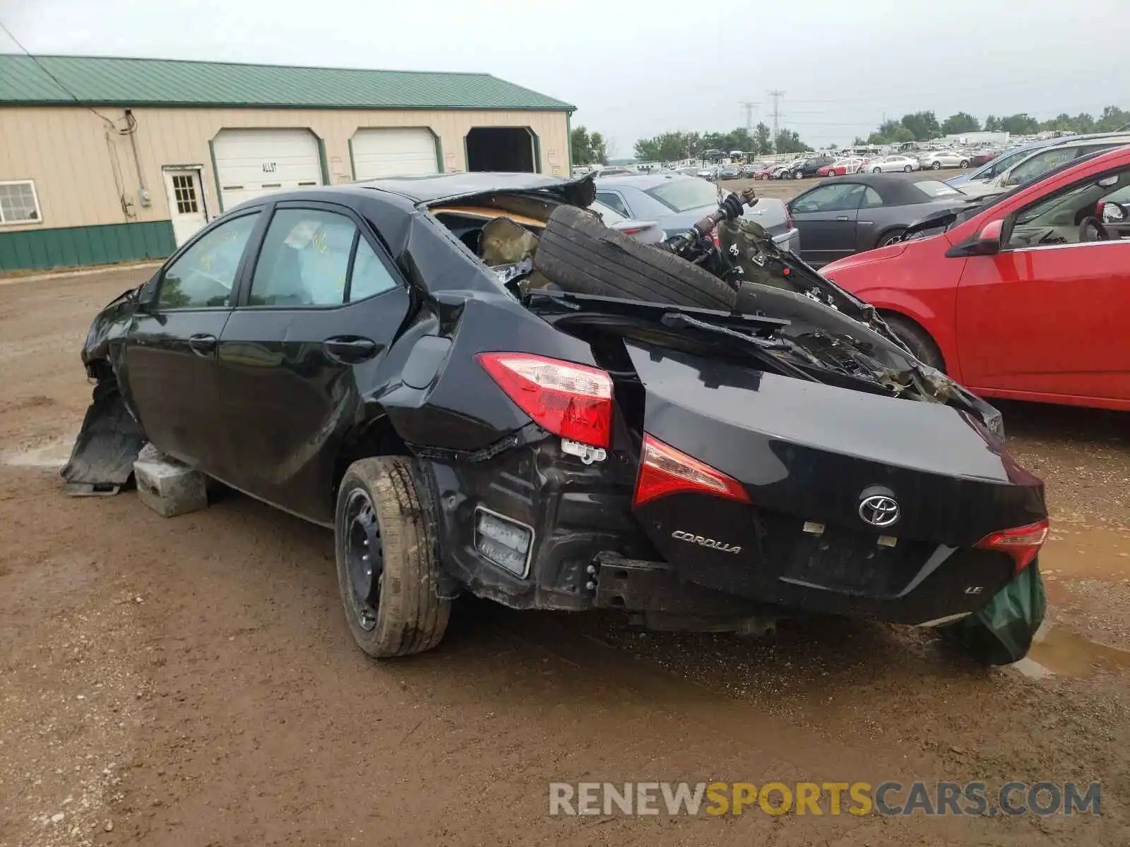 3 Photograph of a damaged car 5YFBURHE5KP923004 TOYOTA COROLLA 2019