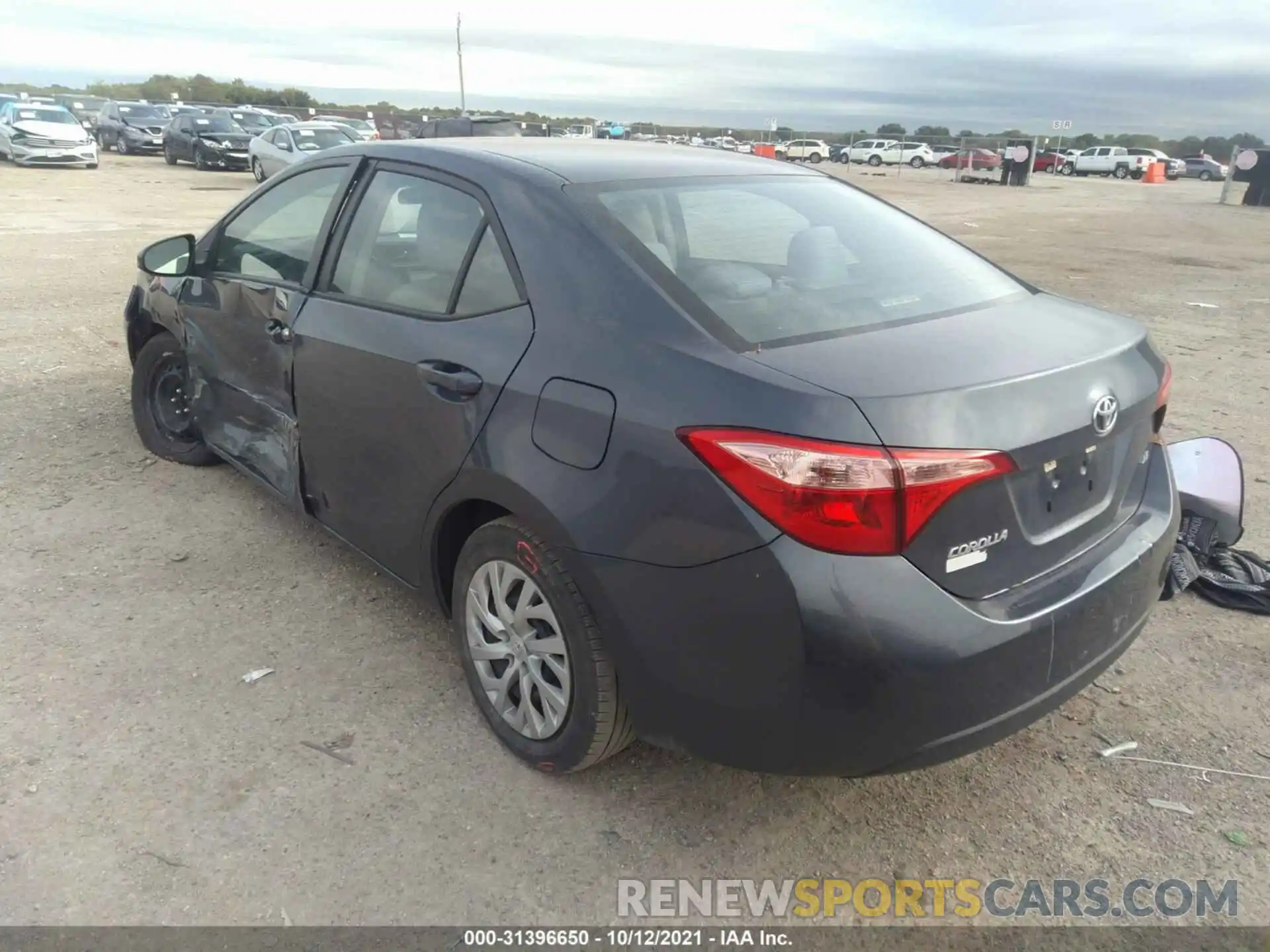 3 Photograph of a damaged car 5YFBURHE5KP923505 TOYOTA COROLLA 2019