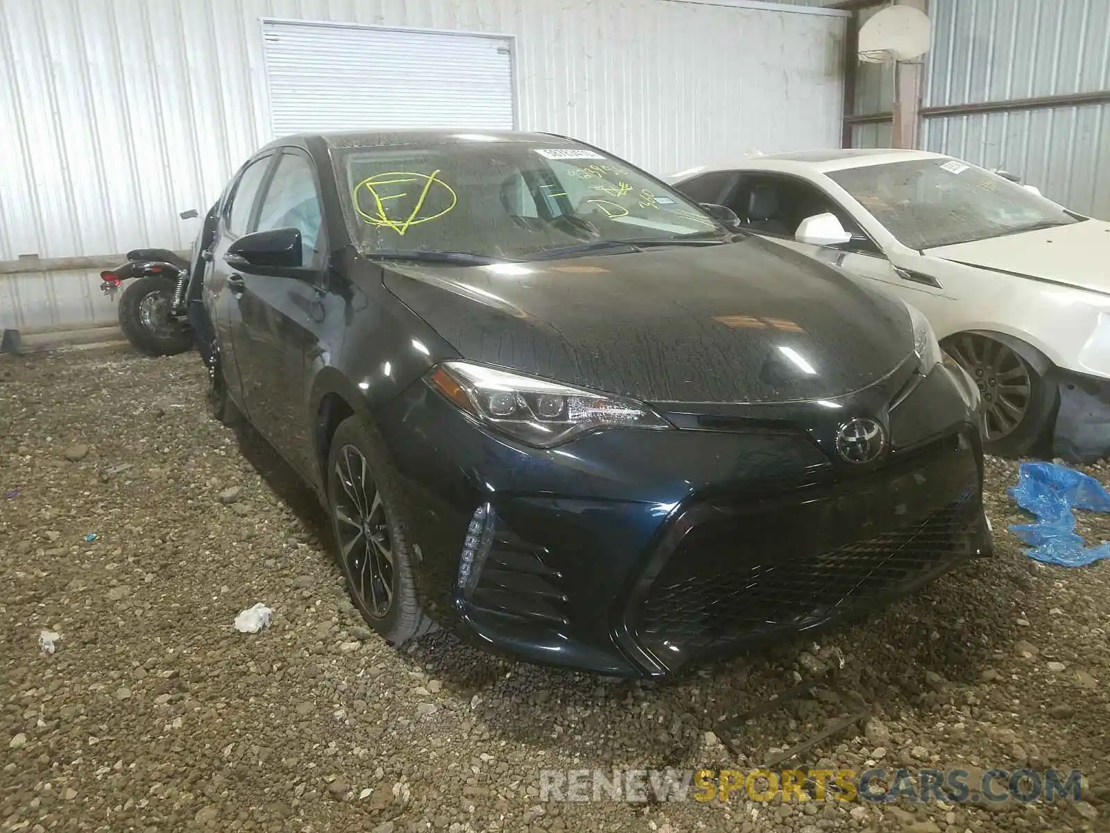 1 Photograph of a damaged car 5YFBURHE5KP923956 TOYOTA COROLLA 2019