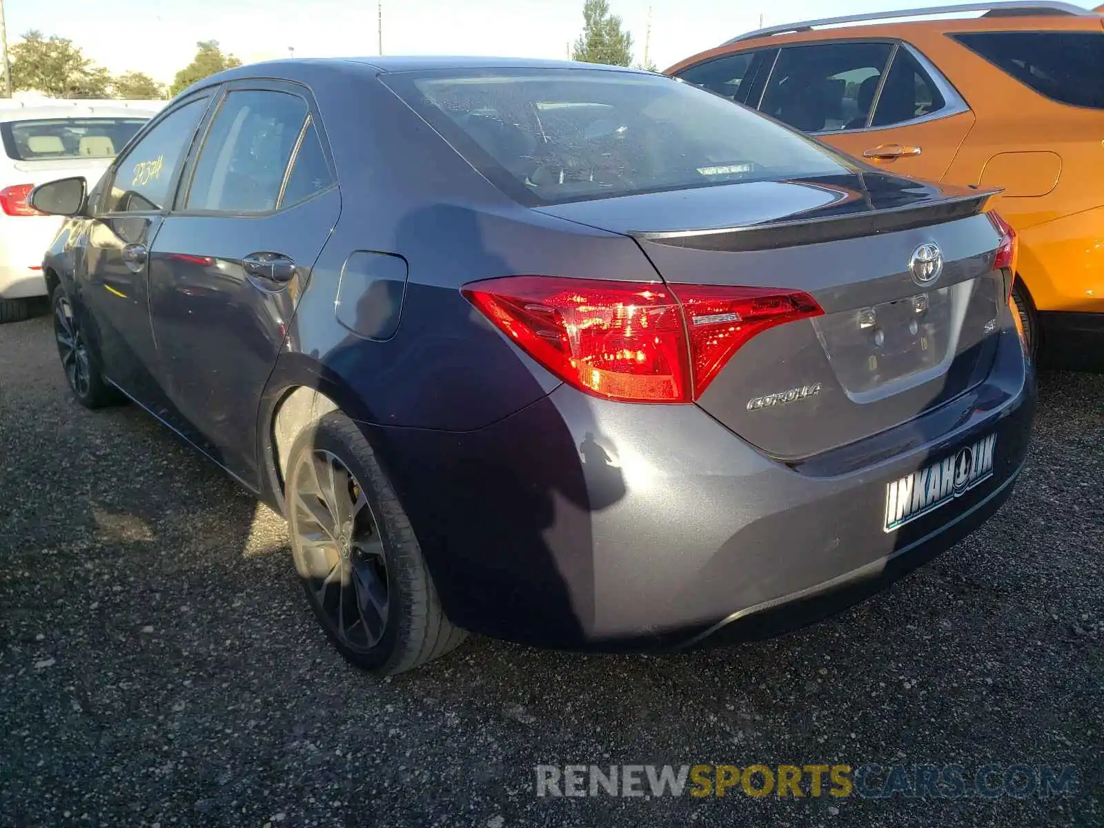 3 Photograph of a damaged car 5YFBURHE5KP923973 TOYOTA COROLLA 2019