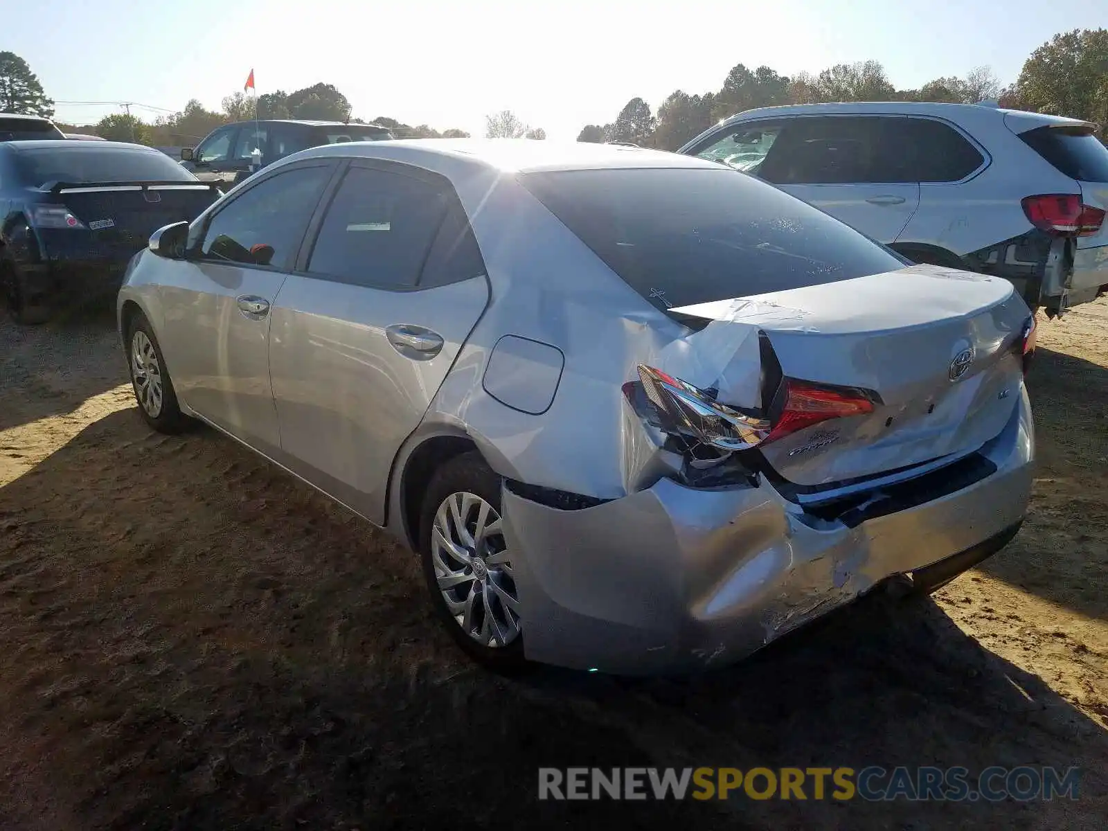 3 Photograph of a damaged car 5YFBURHE5KP924668 TOYOTA COROLLA 2019