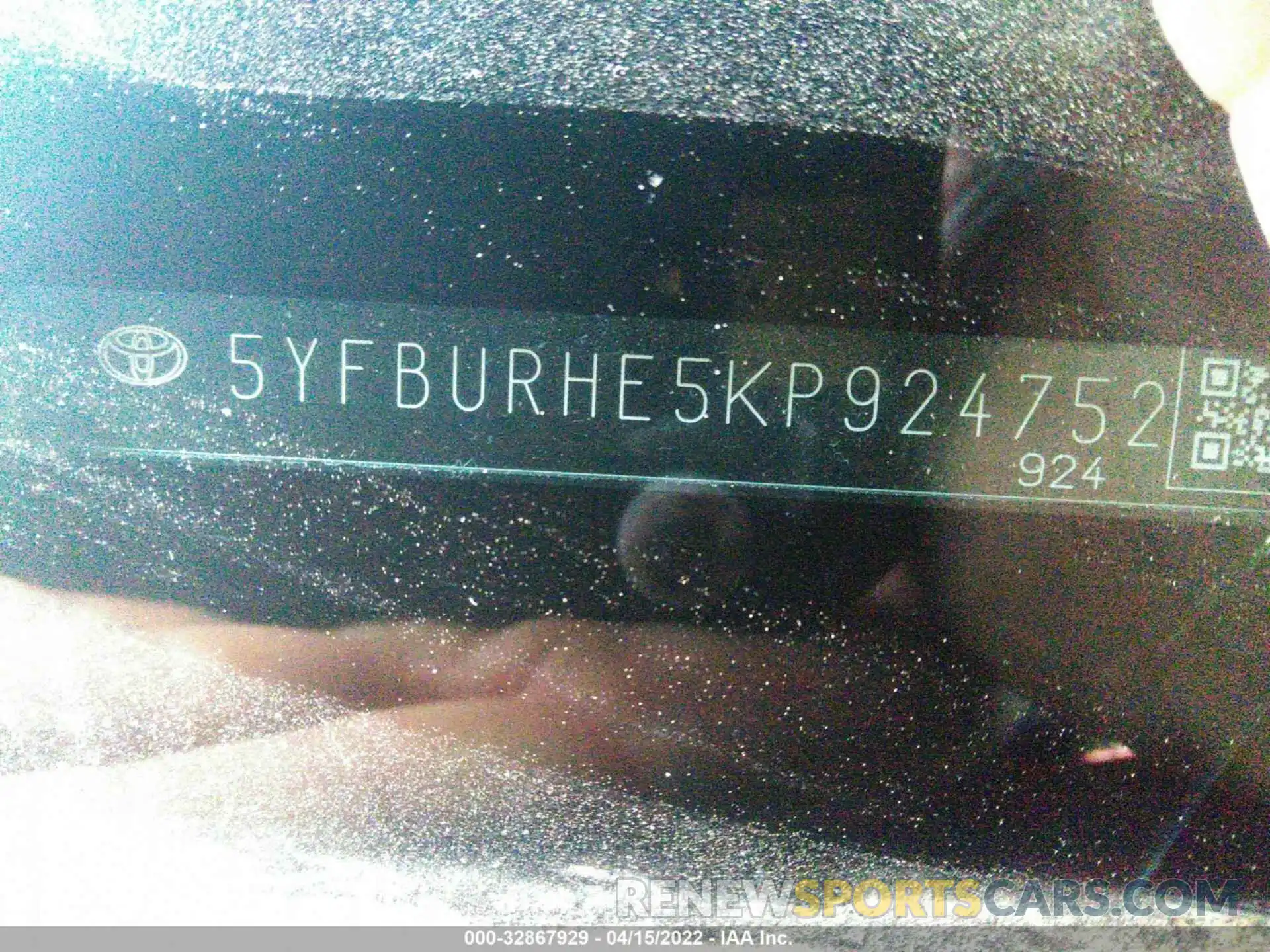 9 Фотография поврежденного автомобиля 5YFBURHE5KP924752 TOYOTA COROLLA 2019