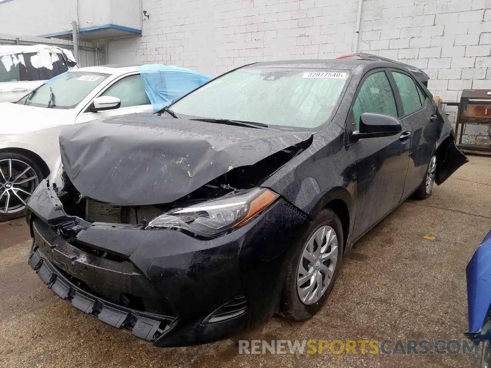 2 Photograph of a damaged car 5YFBURHE5KP924833 TOYOTA COROLLA 2019