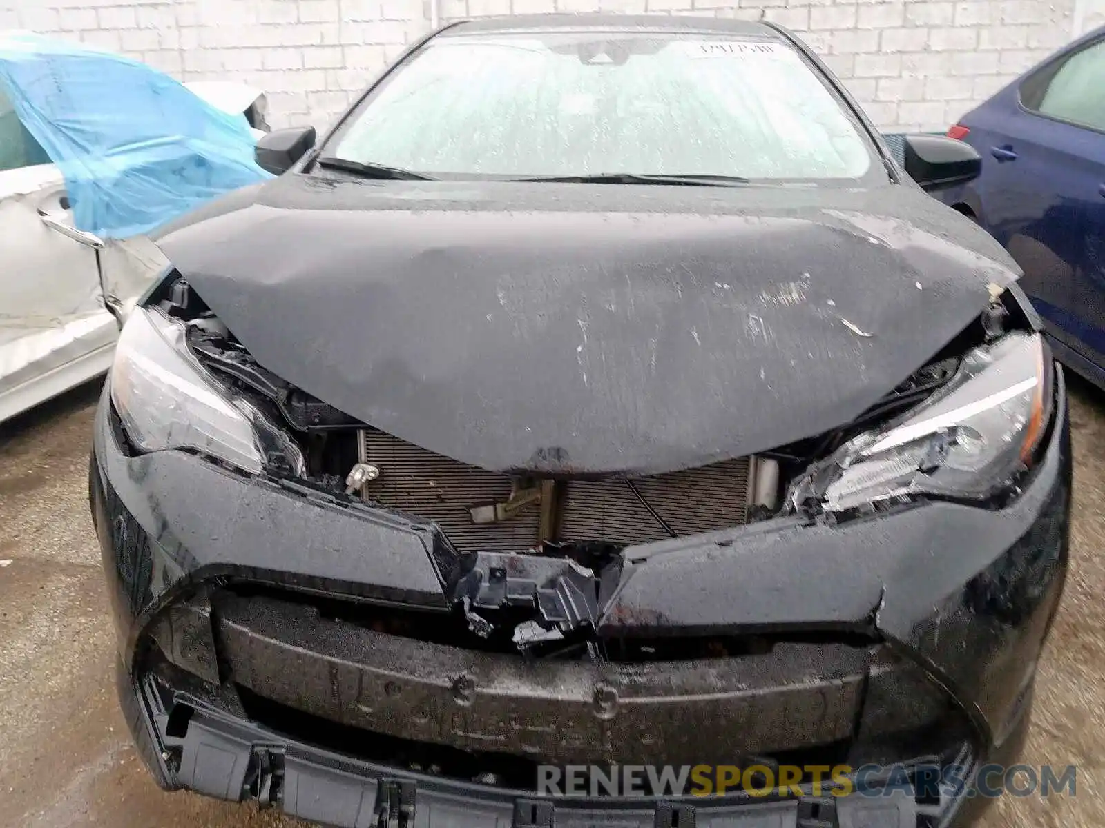 9 Photograph of a damaged car 5YFBURHE5KP924833 TOYOTA COROLLA 2019