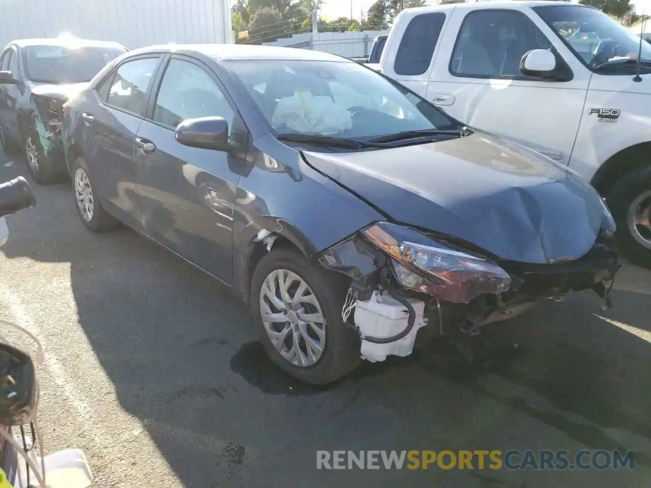 1 Photograph of a damaged car 5YFBURHE5KP925593 TOYOTA COROLLA 2019