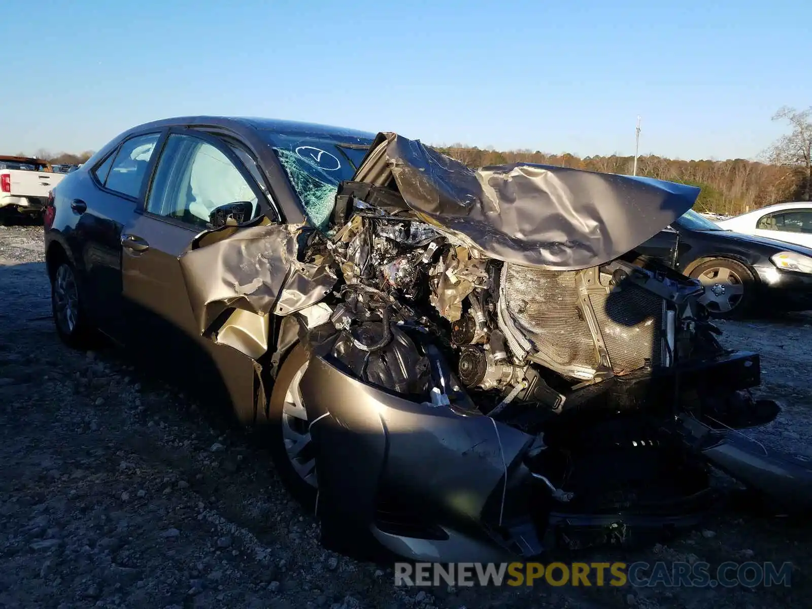 1 Photograph of a damaged car 5YFBURHE5KP925674 TOYOTA COROLLA 2019