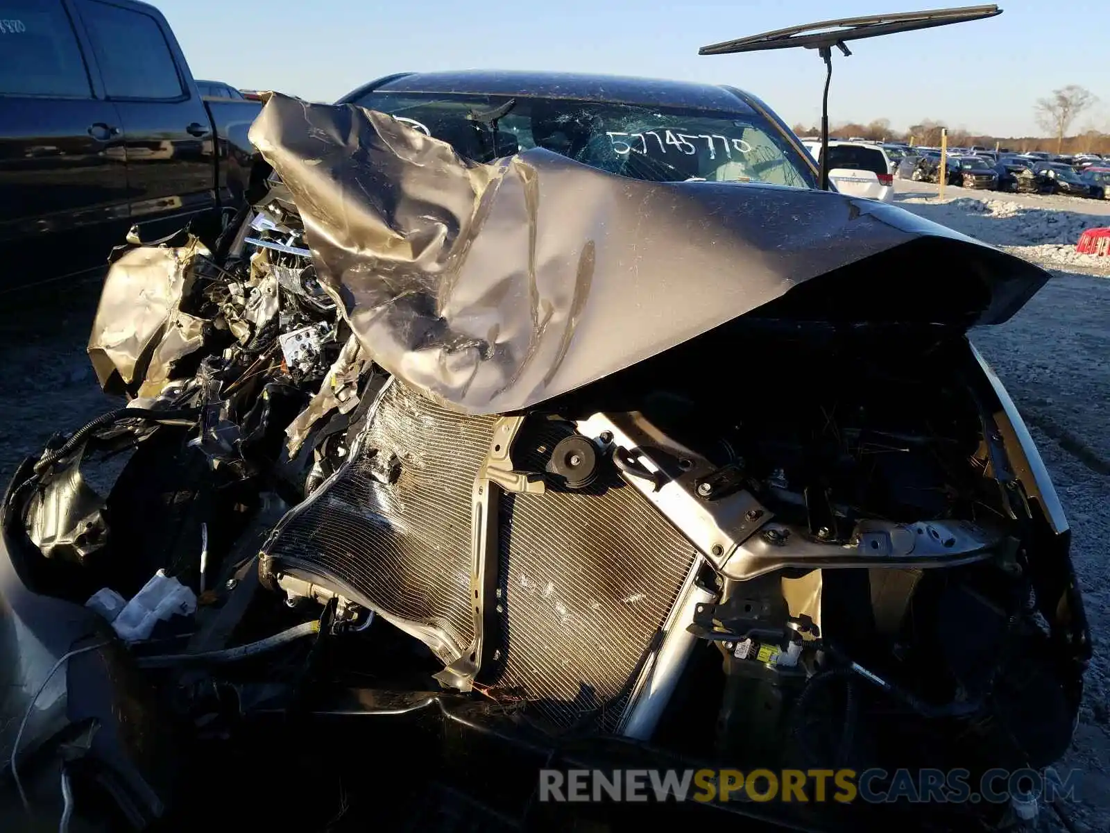 7 Photograph of a damaged car 5YFBURHE5KP925674 TOYOTA COROLLA 2019