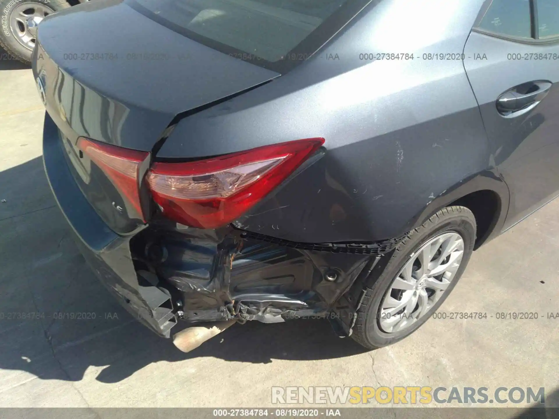 6 Photograph of a damaged car 5YFBURHE5KP926369 TOYOTA COROLLA 2019