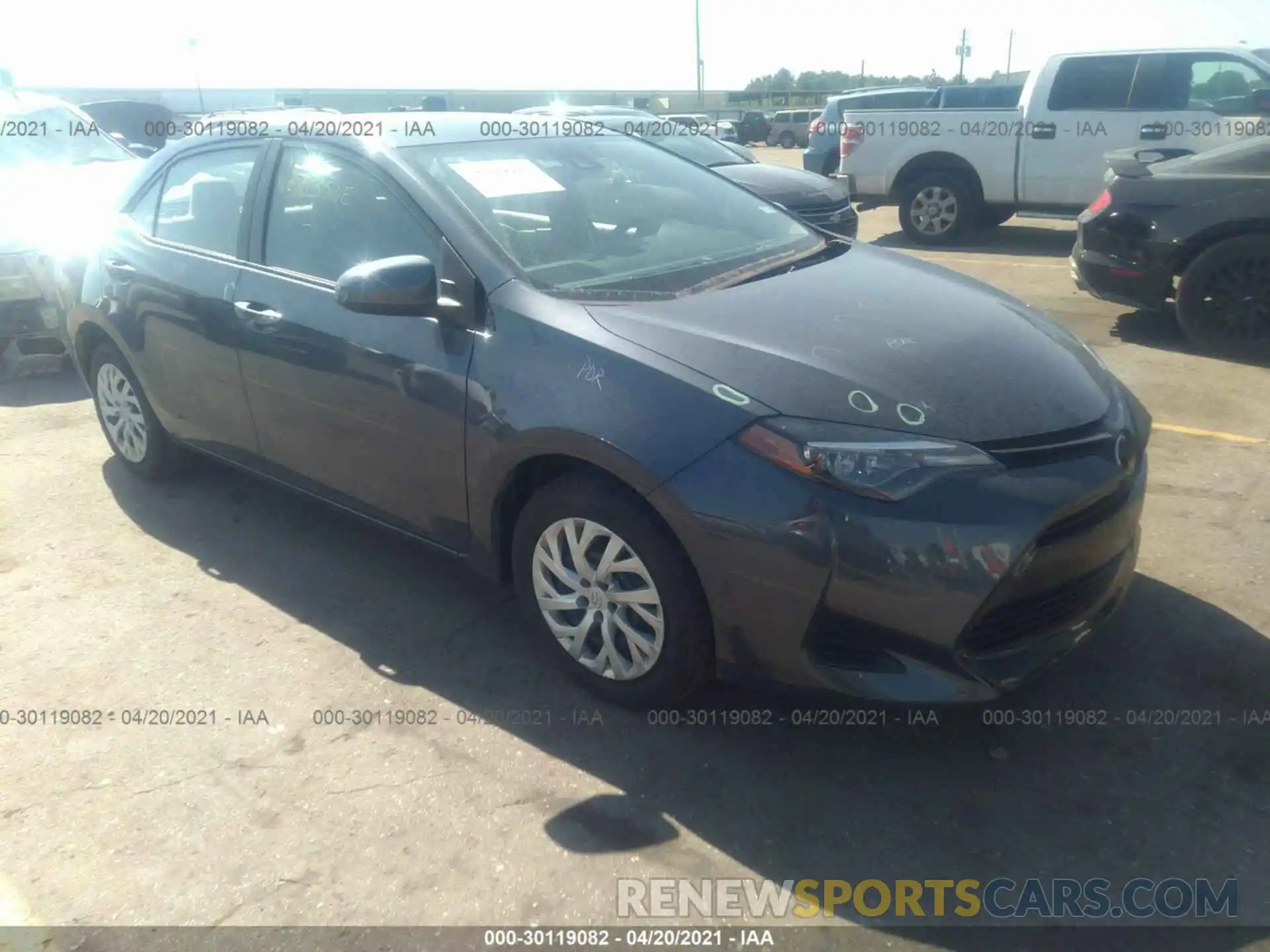 1 Photograph of a damaged car 5YFBURHE5KP926808 TOYOTA COROLLA 2019