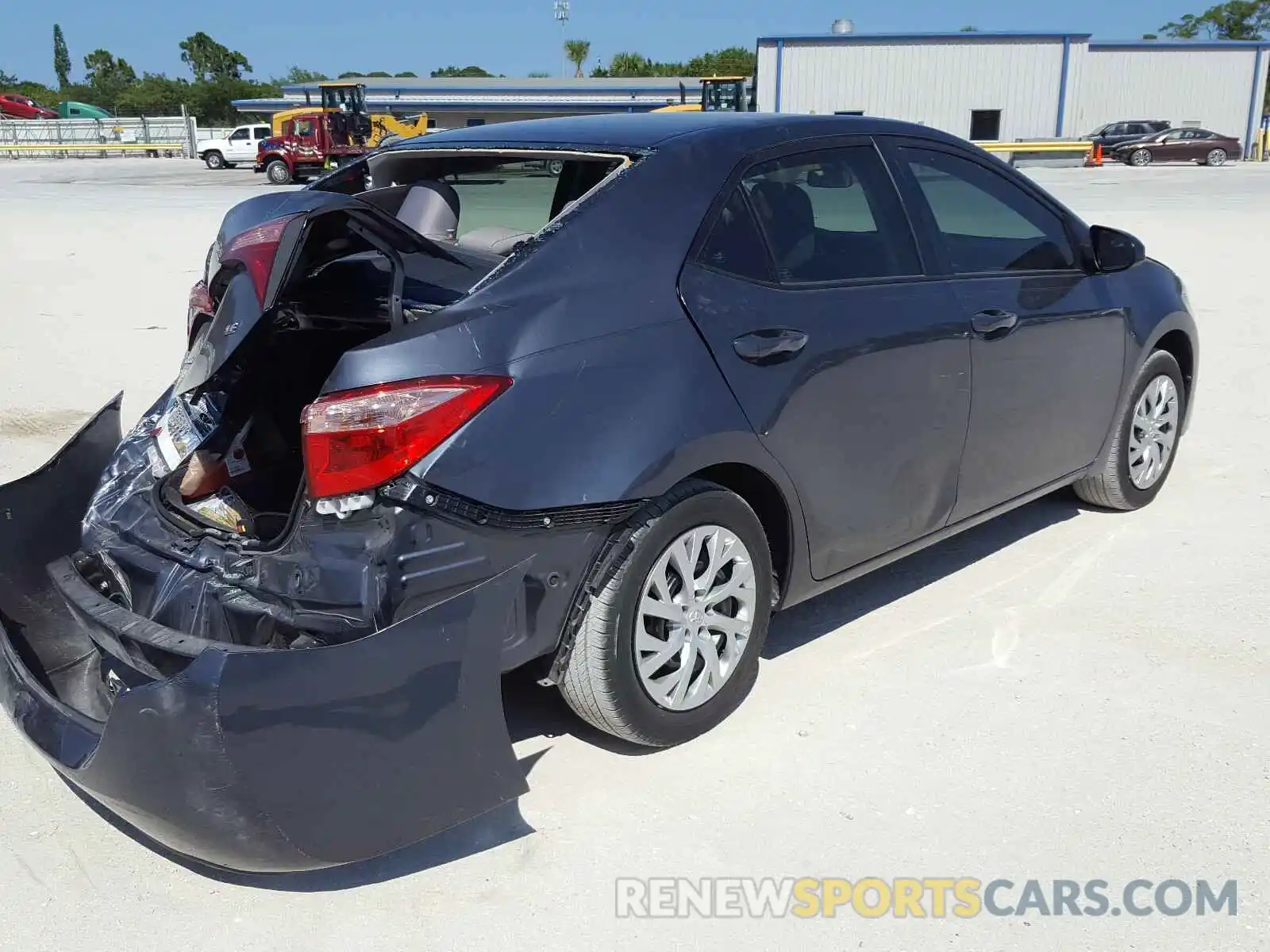 4 Photograph of a damaged car 5YFBURHE5KP926890 TOYOTA COROLLA 2019